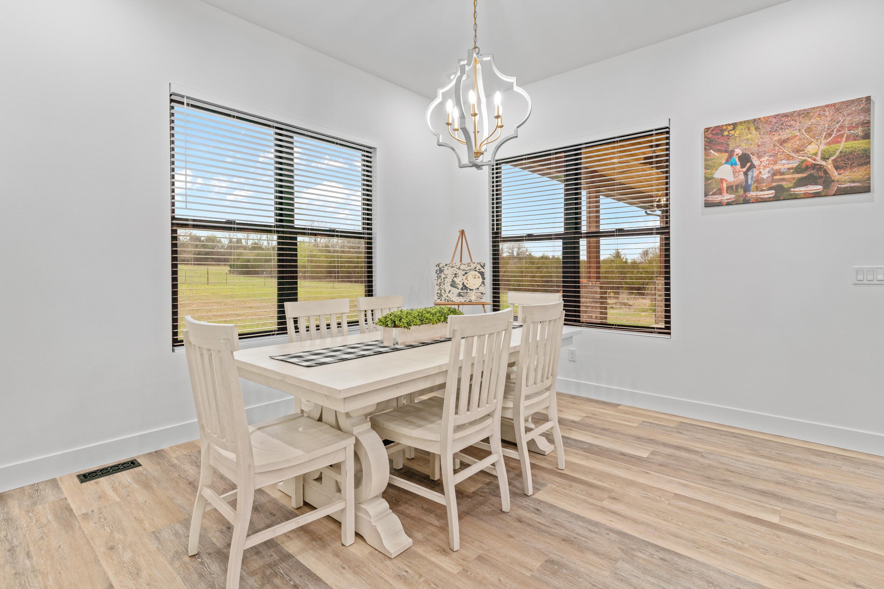 13433 Newhouse Lane Property Photo 12