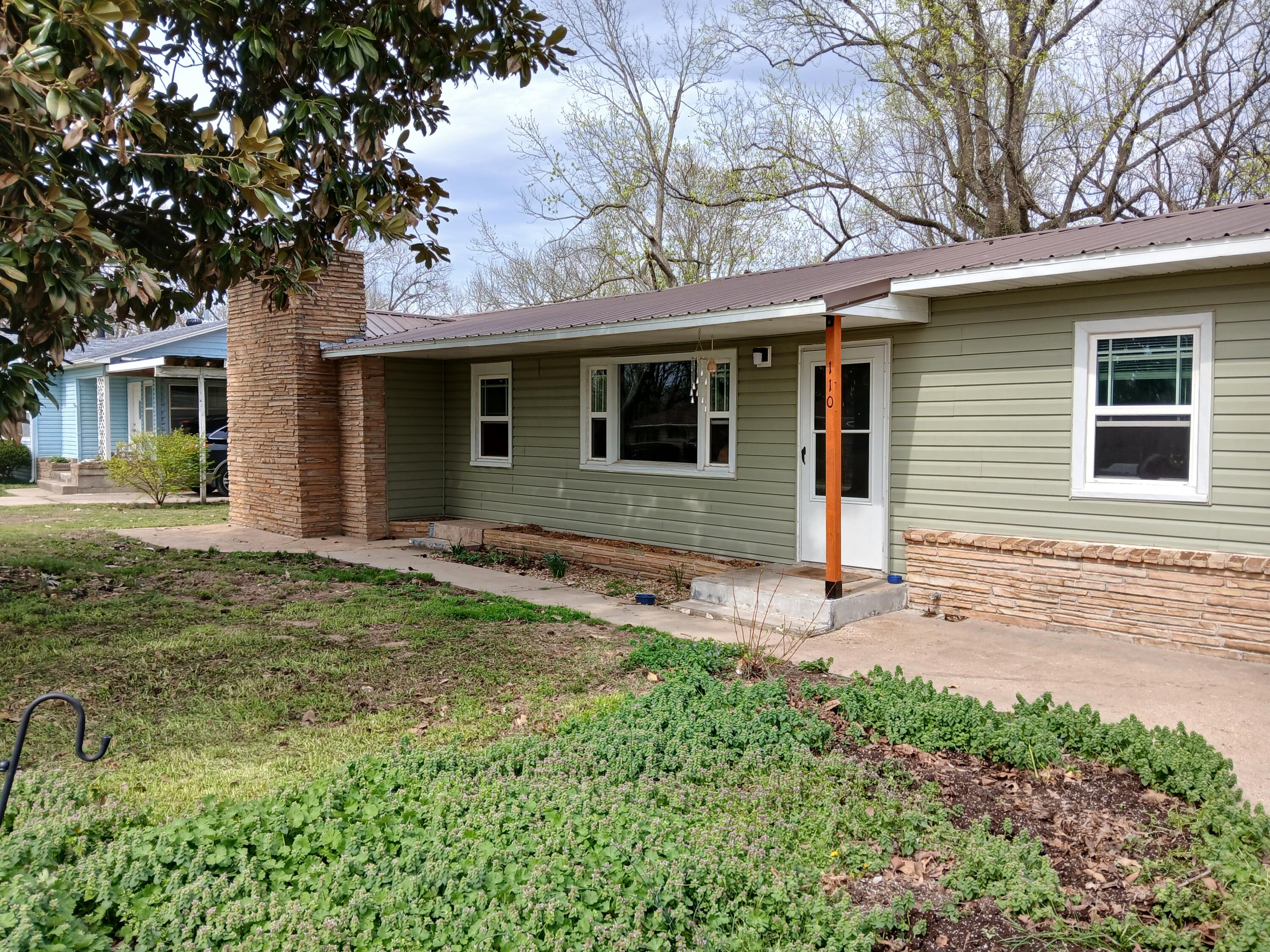 110 Sunset Heights Road Property Photo 2