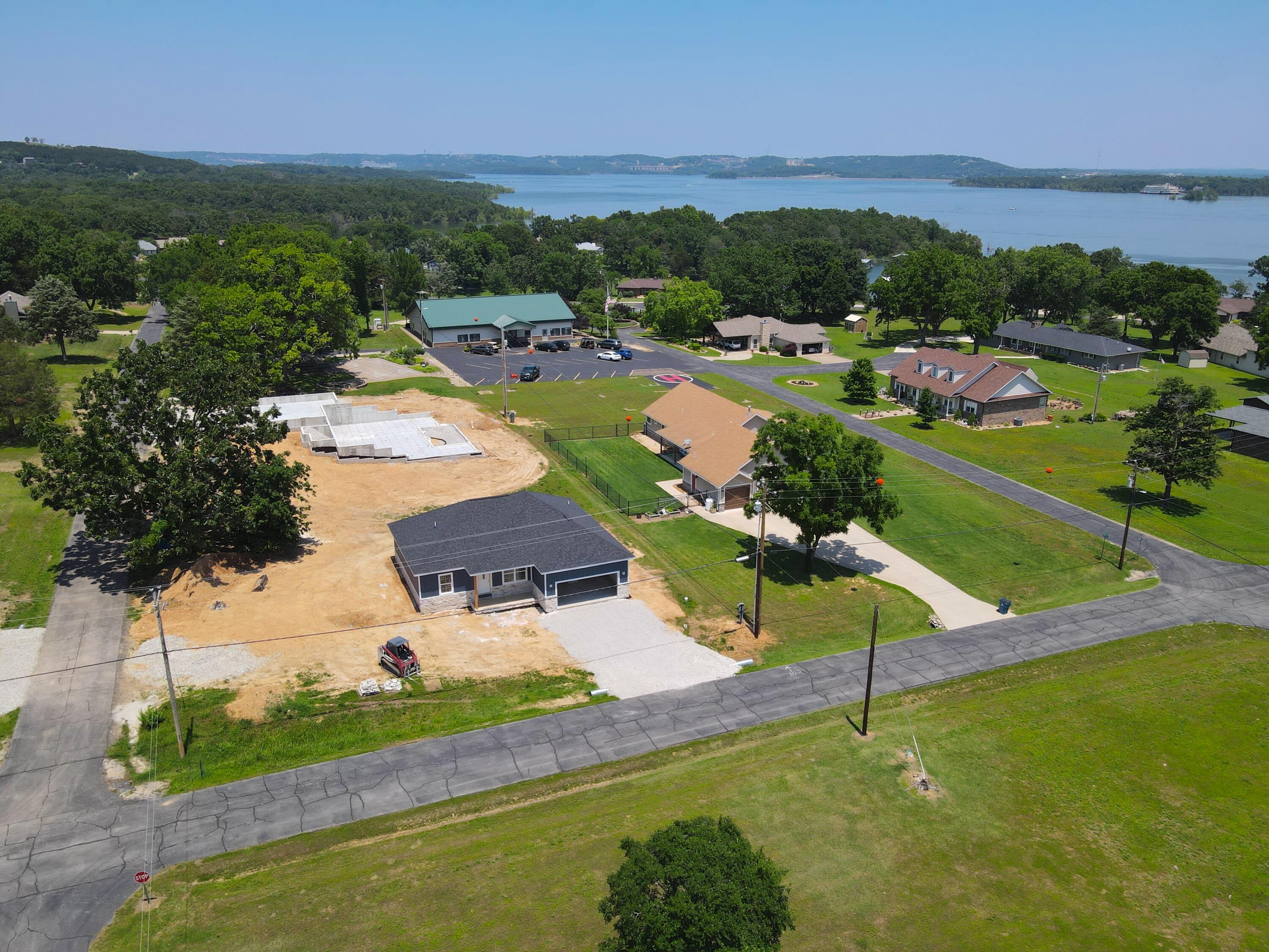 183 Twin Island Dr. Property Photo 9