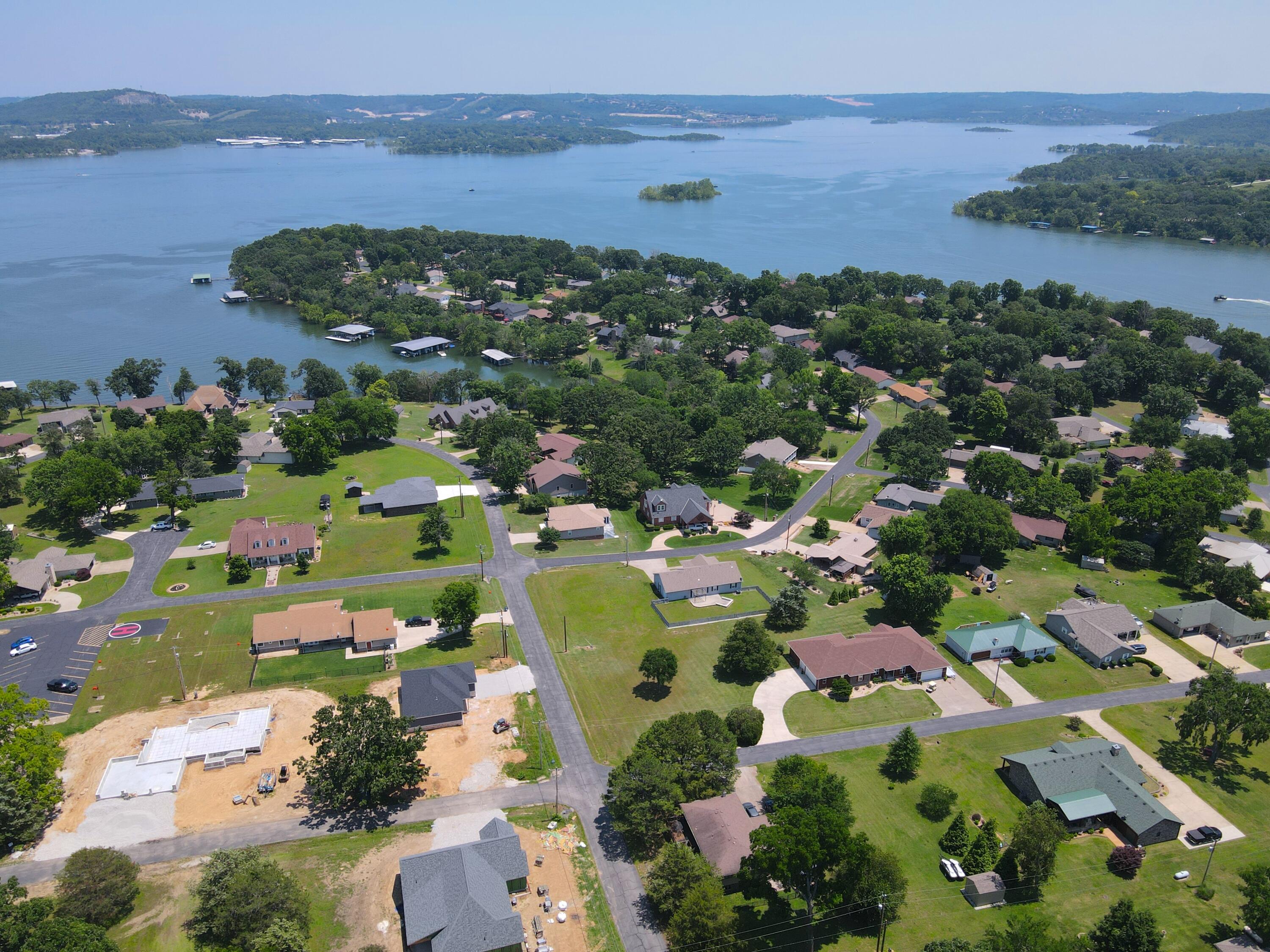 183 Twin Island Dr. Property Photo 13
