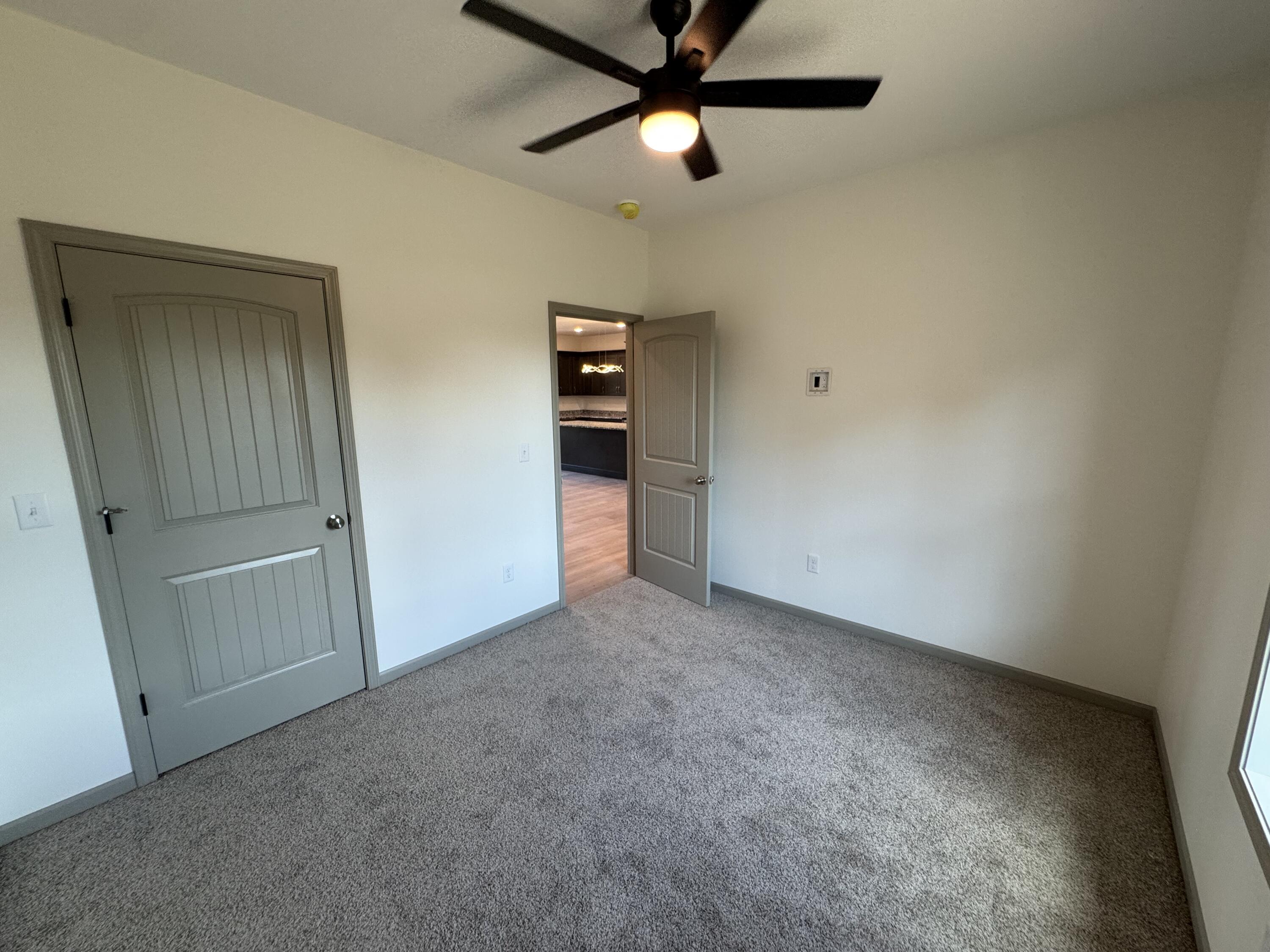 183 Twin Island Dr. Property Photo 24