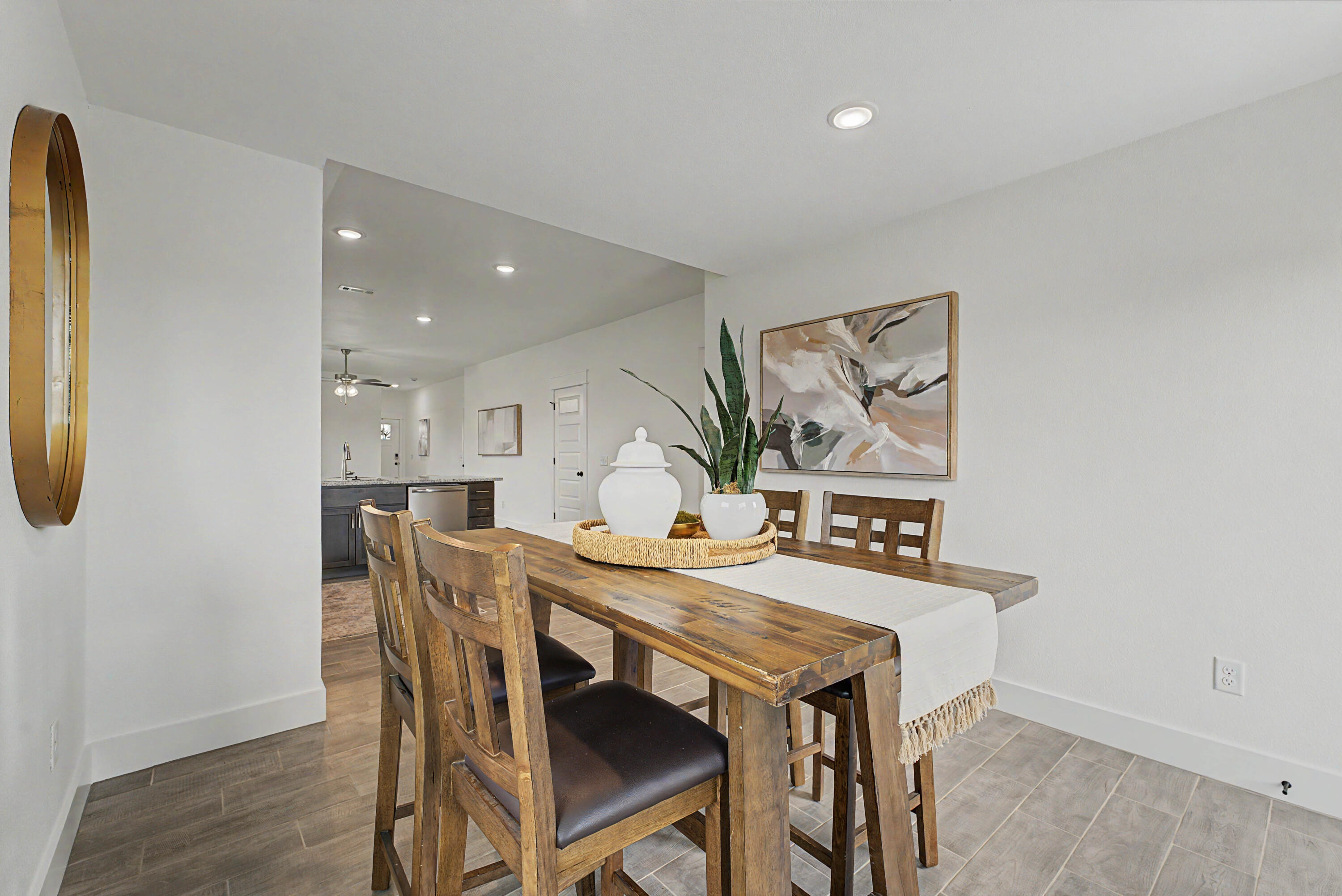 1204 West Pebblebrooke Drive Property Photo 16