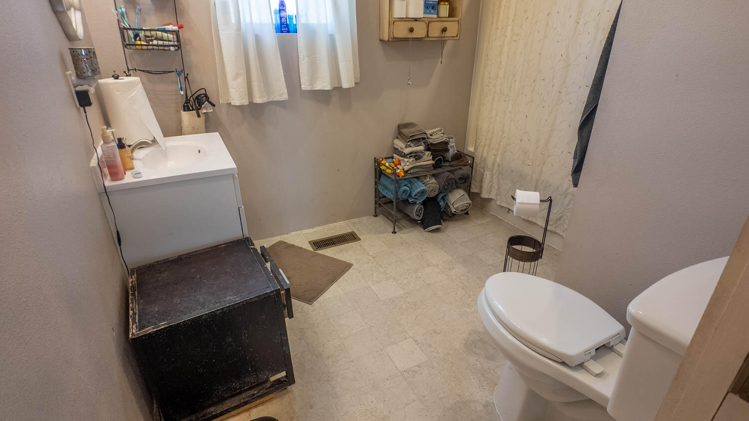 213 Arch Property Photo 13