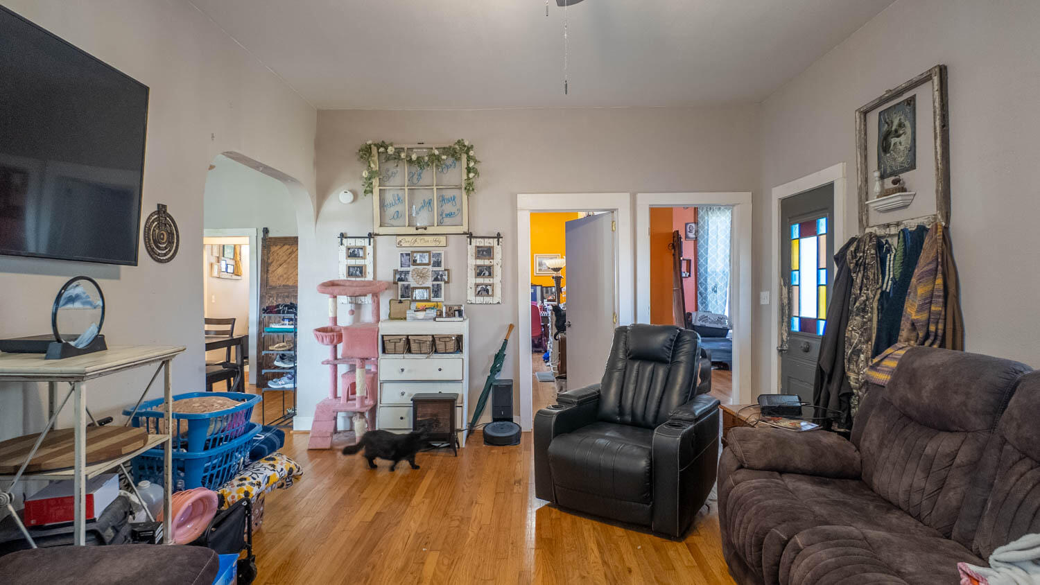 213 Arch Property Photo 22