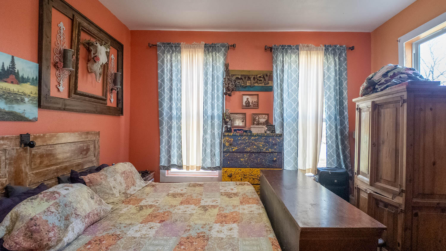 213 Arch Property Photo 27