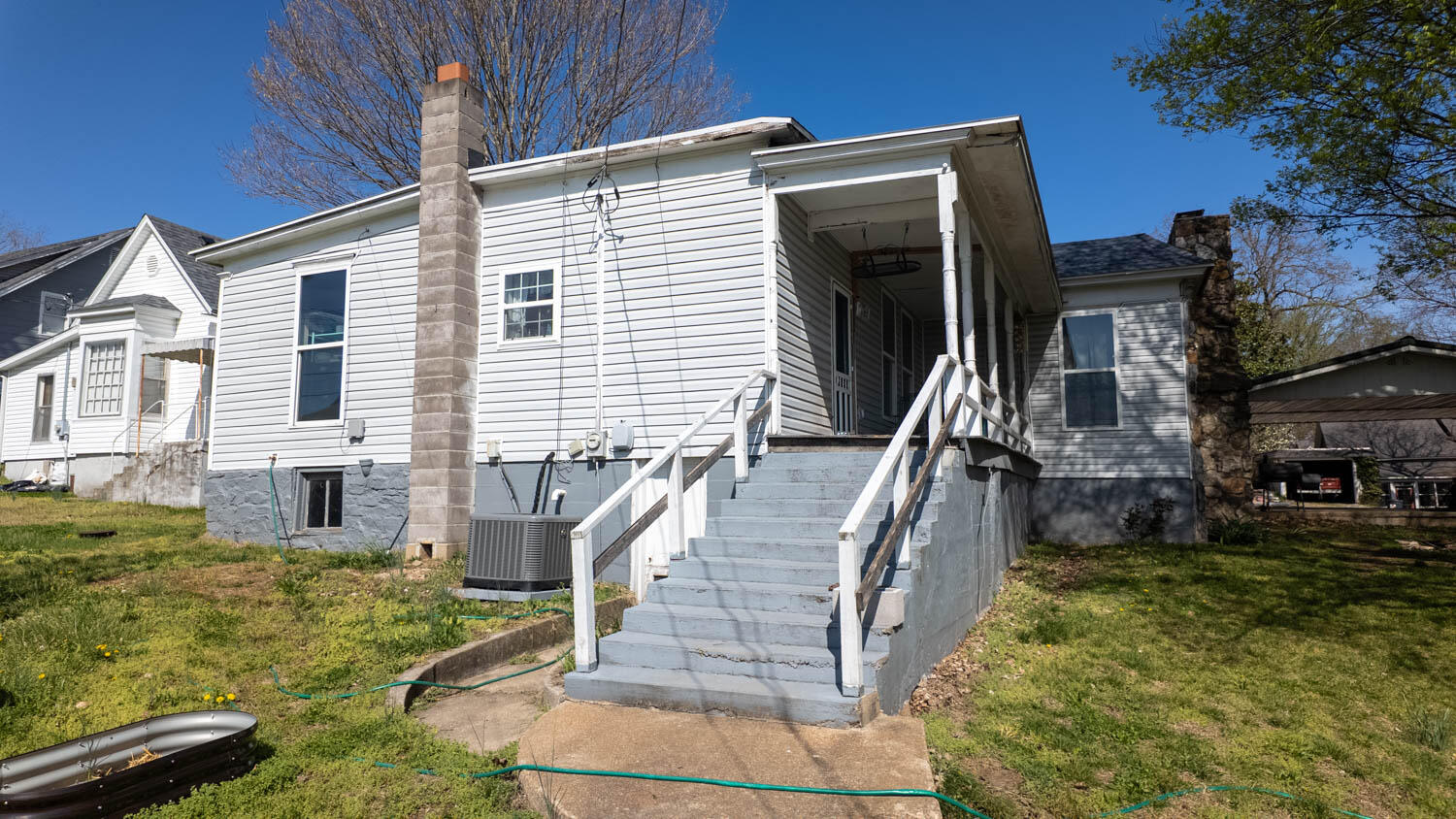 213 Arch Property Photo 37