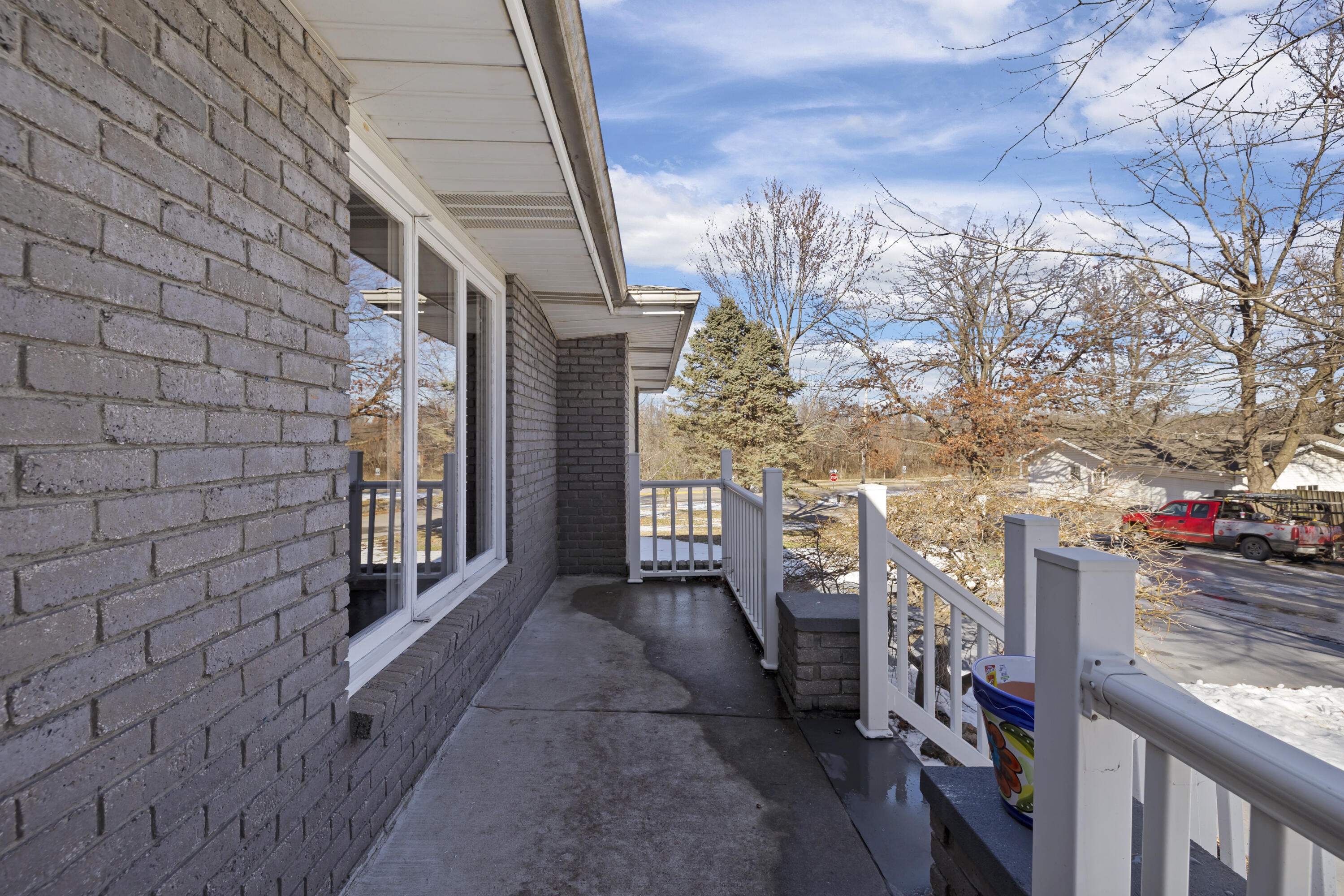 3419 South Westwood Avenue Property Photo 4