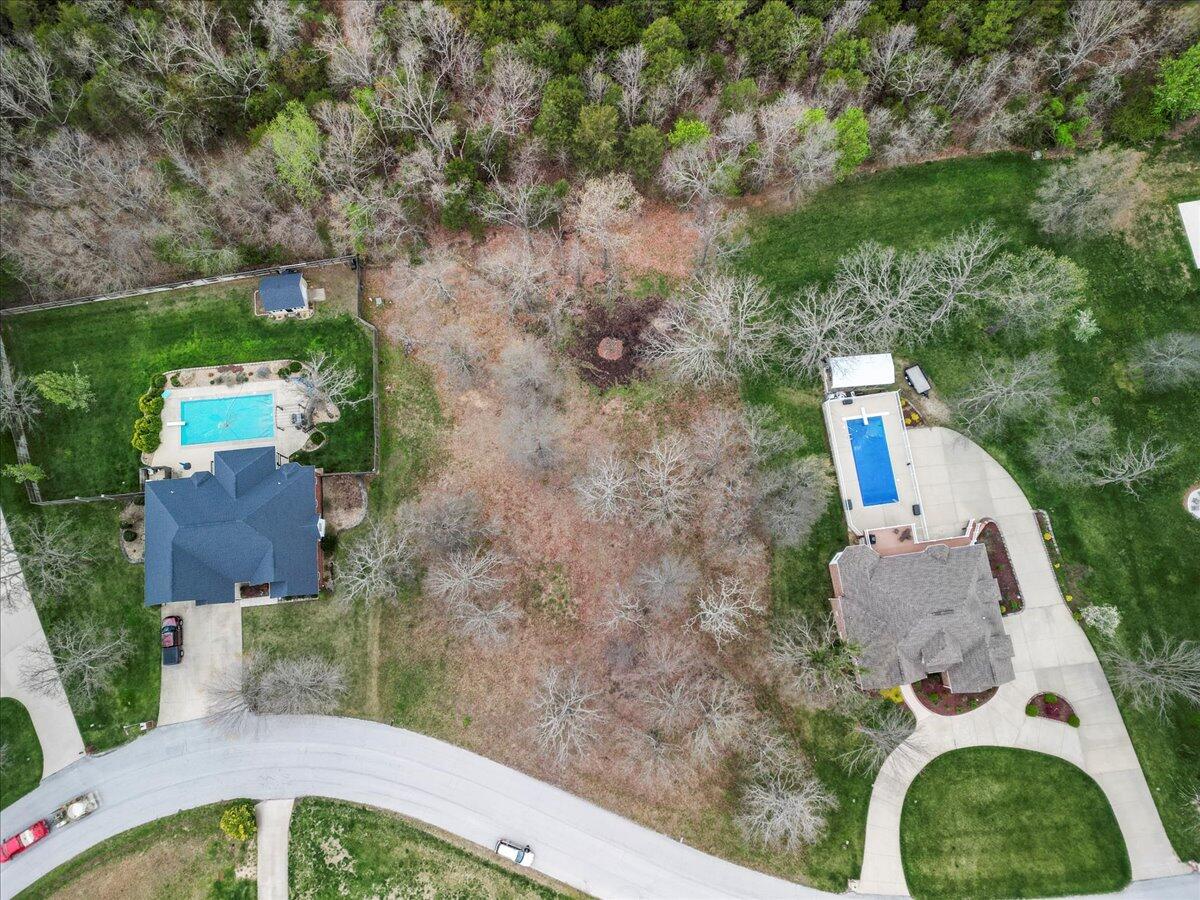 507 Winchester Drive Property Photo 5