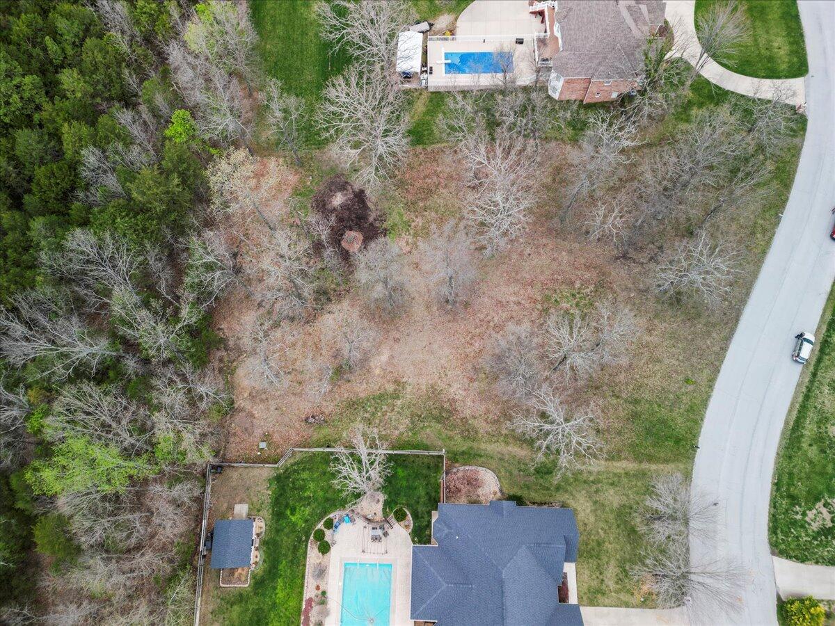 507 Winchester Drive Property Photo 6