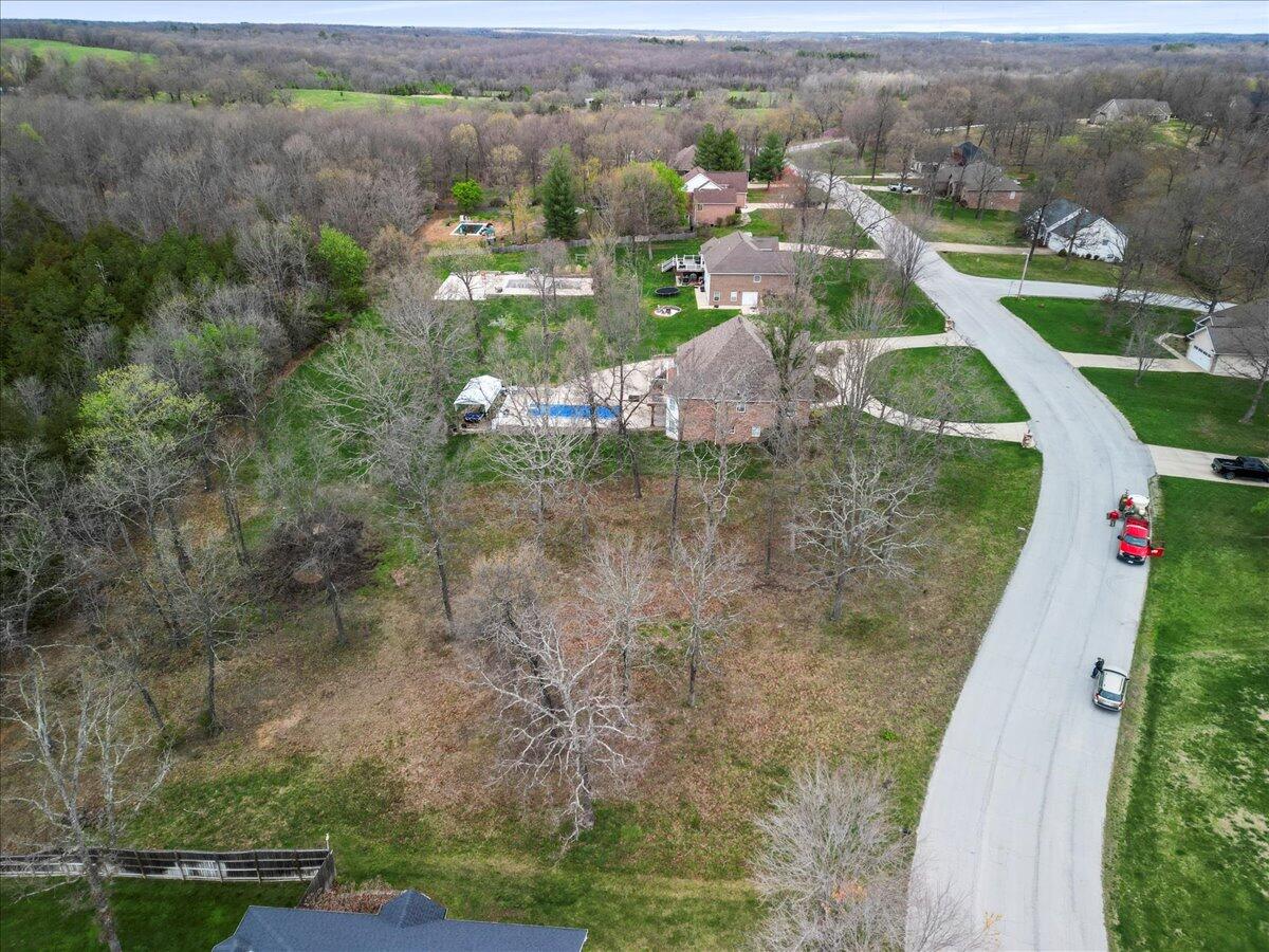507 Winchester Drive Property Photo 10