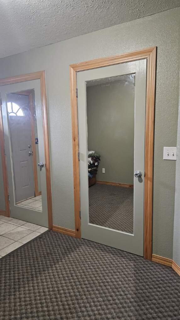 7 Lawrence 2200 Property Photo 28