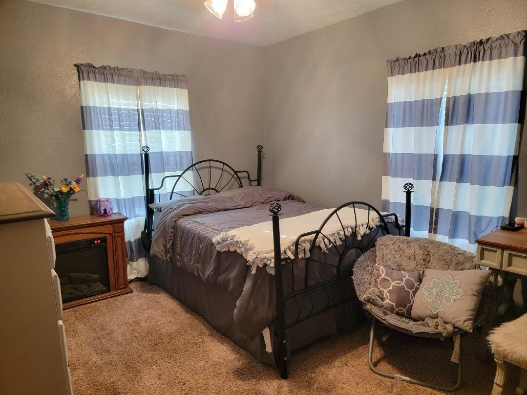 7 Lawrence 2200 Property Photo 29
