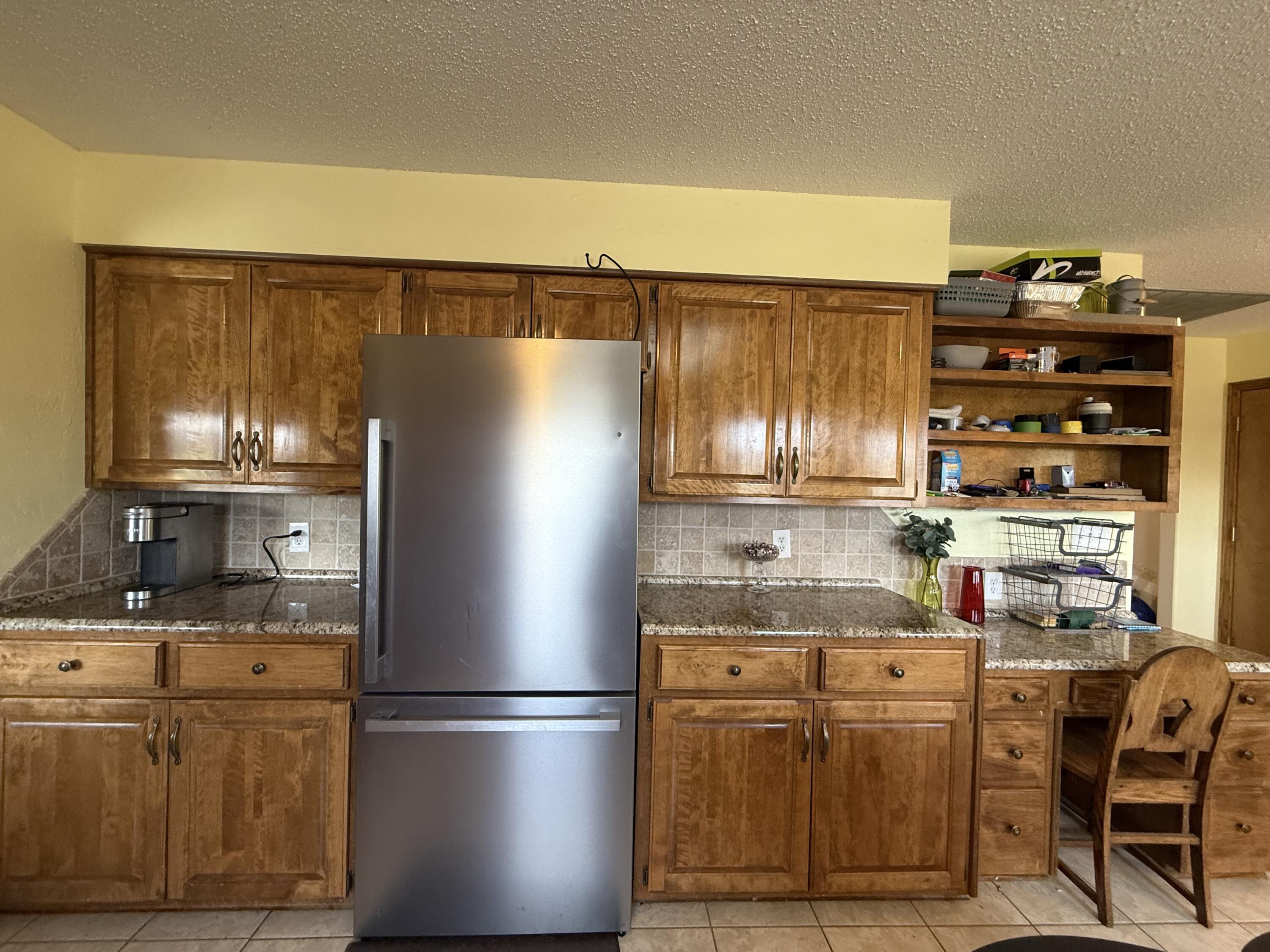 688 Division Street Property Photo 11