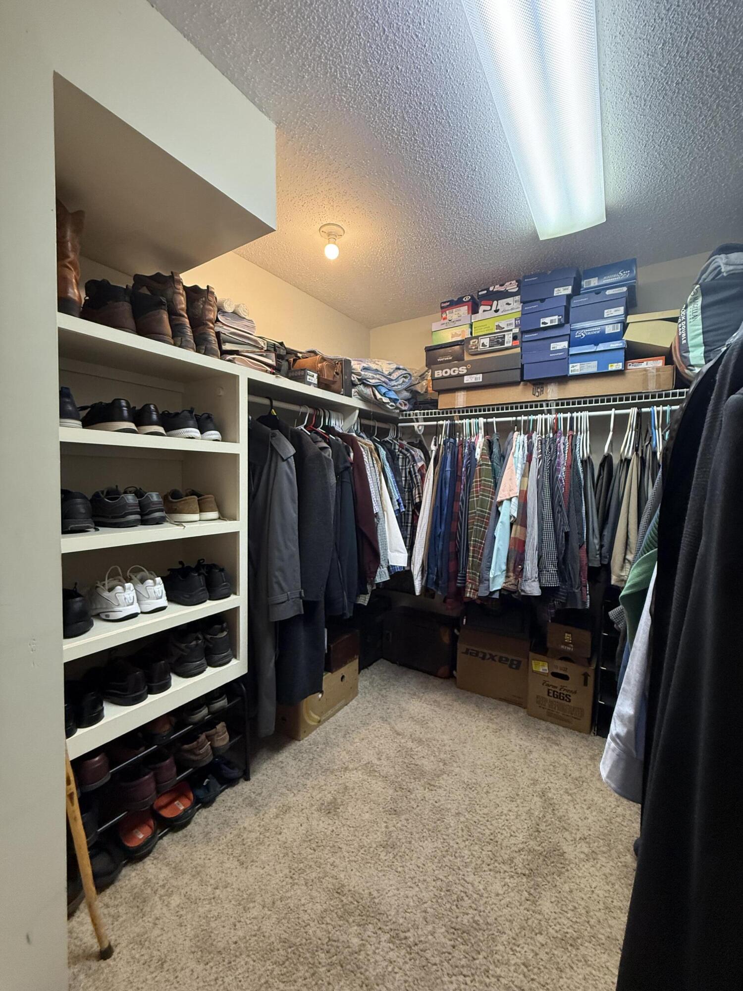 688 Division Street Property Photo 19