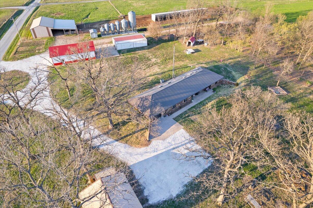 8410 County Road 10 Property Photo 5
