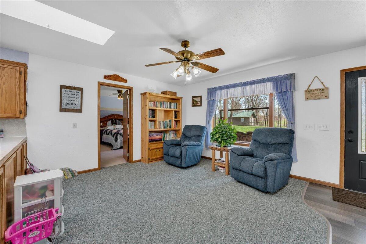 8410 County Road 10 Property Photo 12