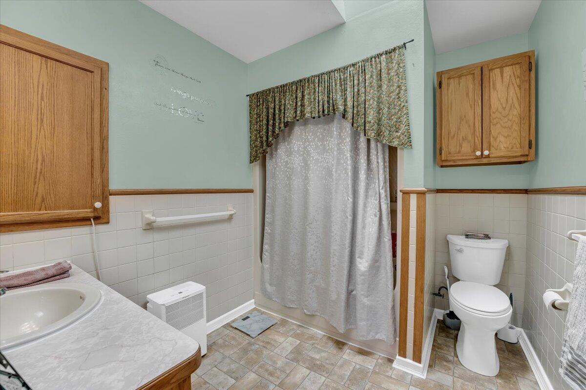 8410 County Road 10 Property Photo 21