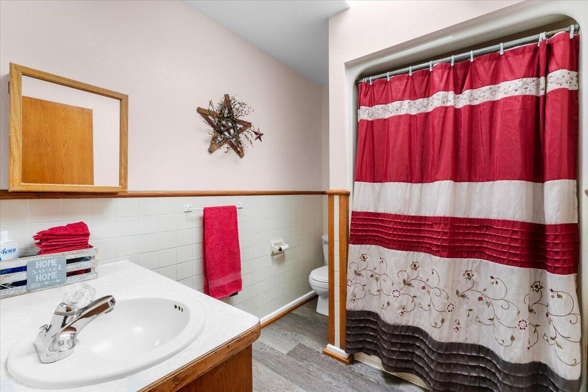 8410 County Road 10 Property Photo 24