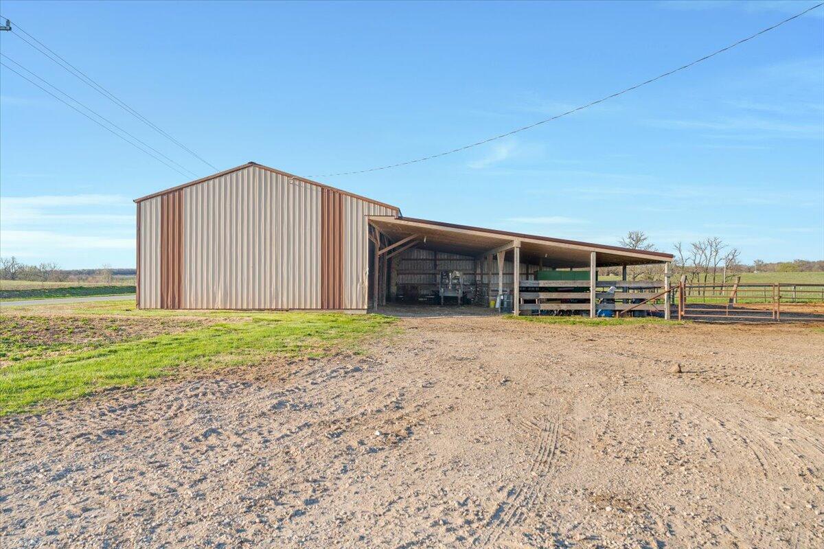 8410 County Road 10 Property Photo 47