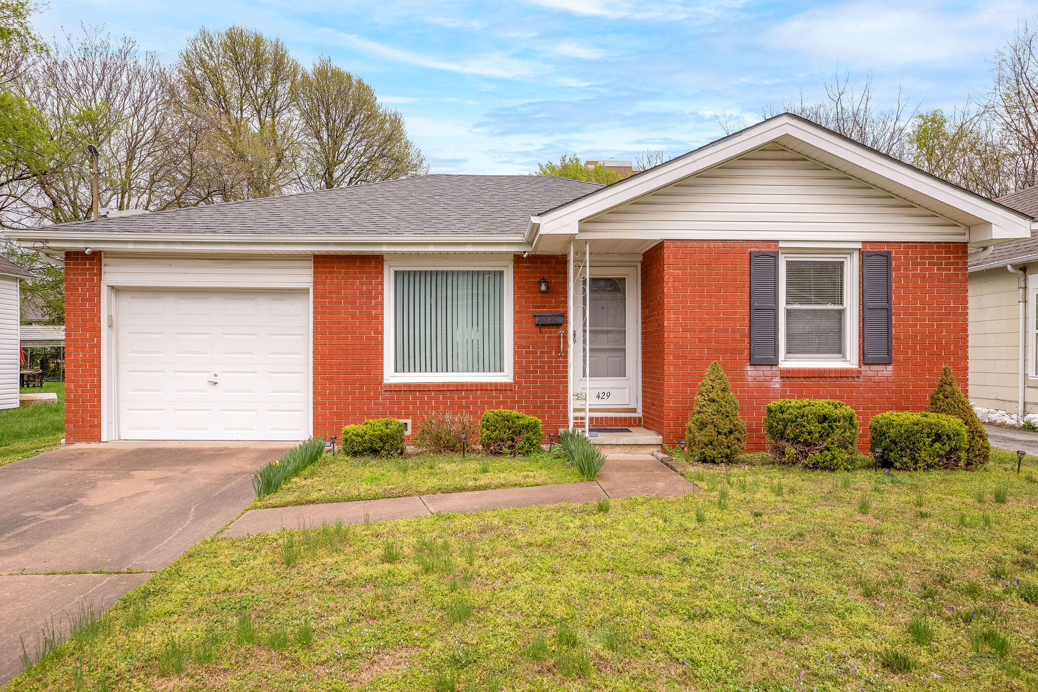 Fearns Real Estate Listings Main Image