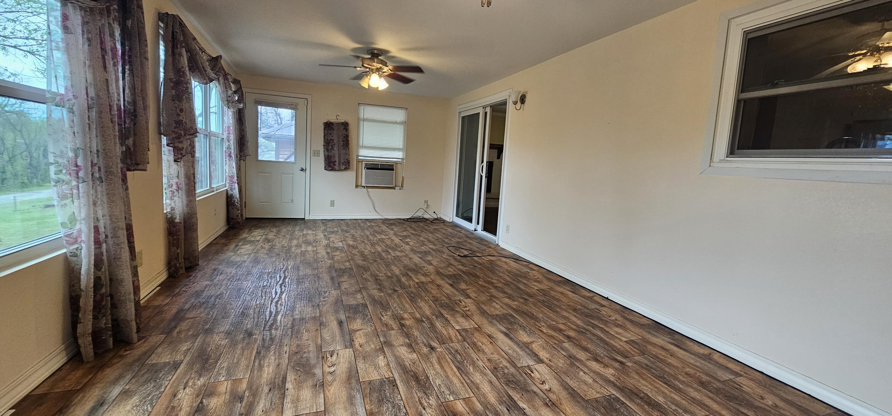530 Brewer Street Property Photo 16
