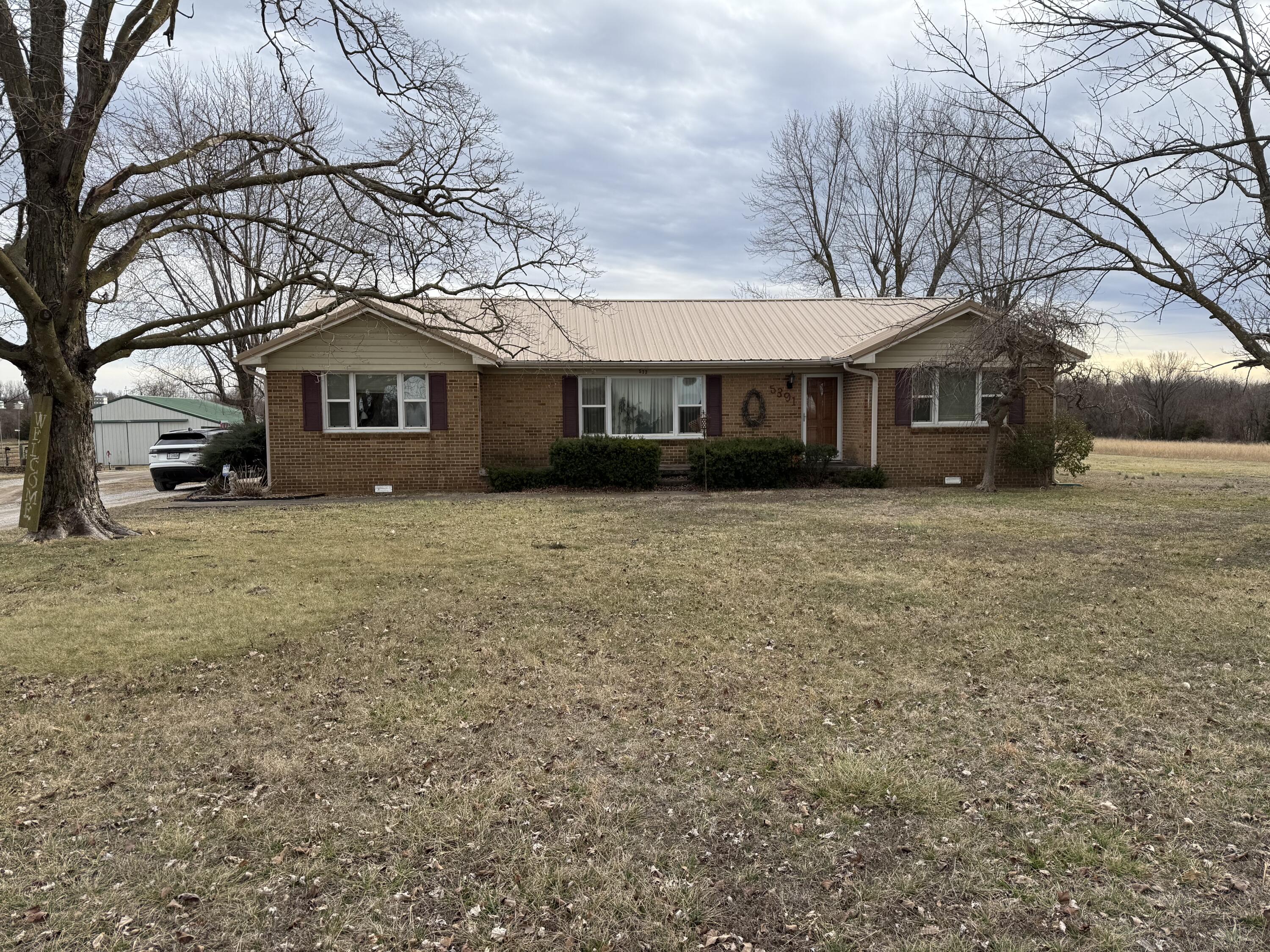 5391 West Highway 60 Property Photo 3