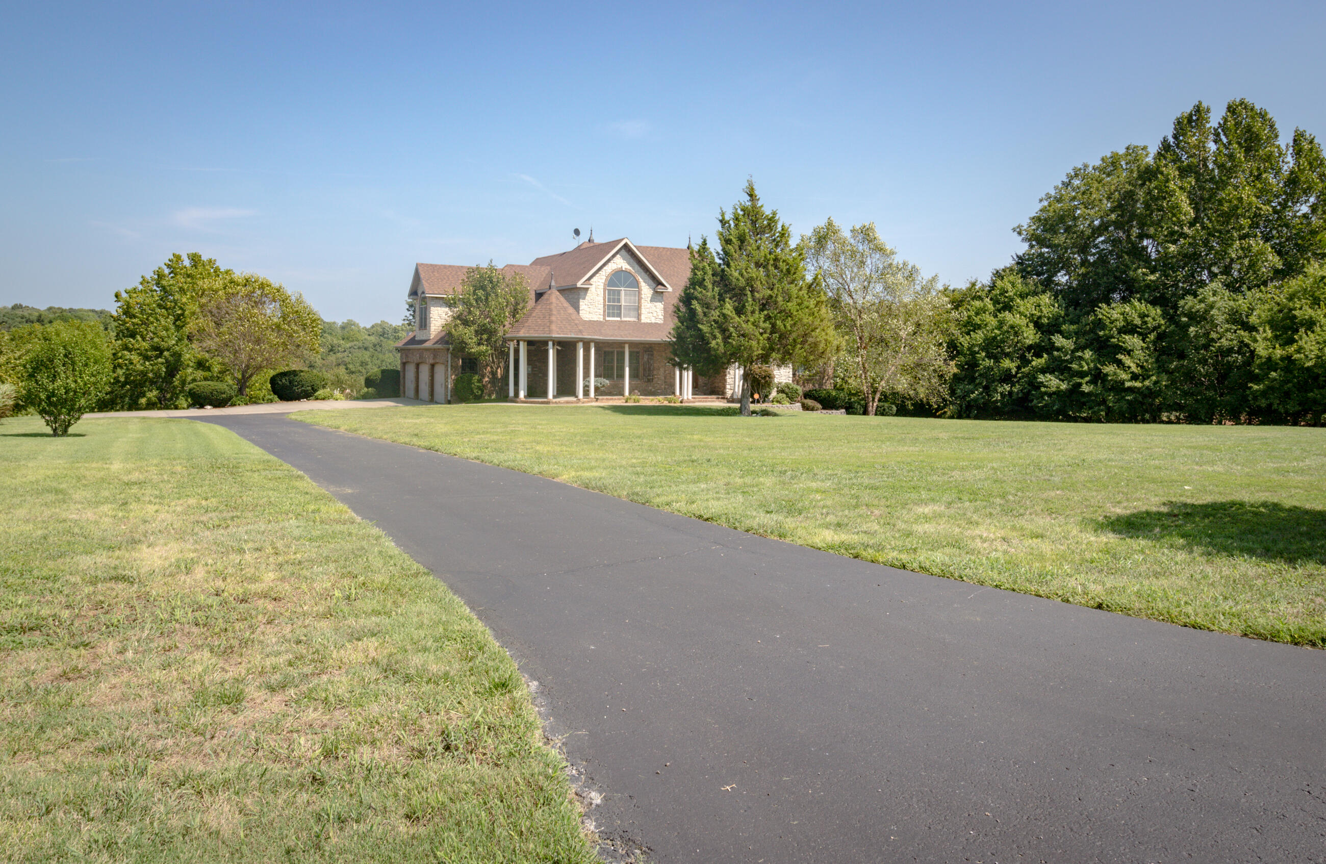 1321 East River Oak Drive Property Photo 6