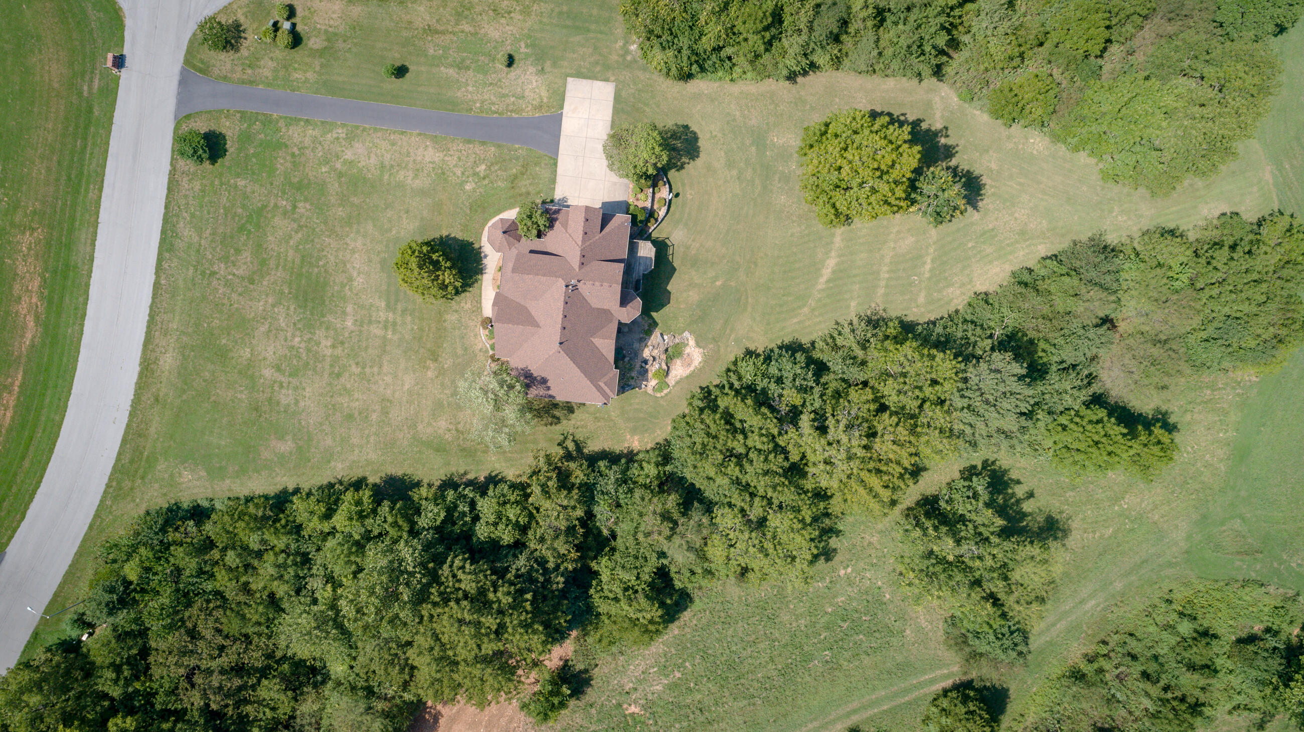 1321 East River Oak Drive Property Photo 7