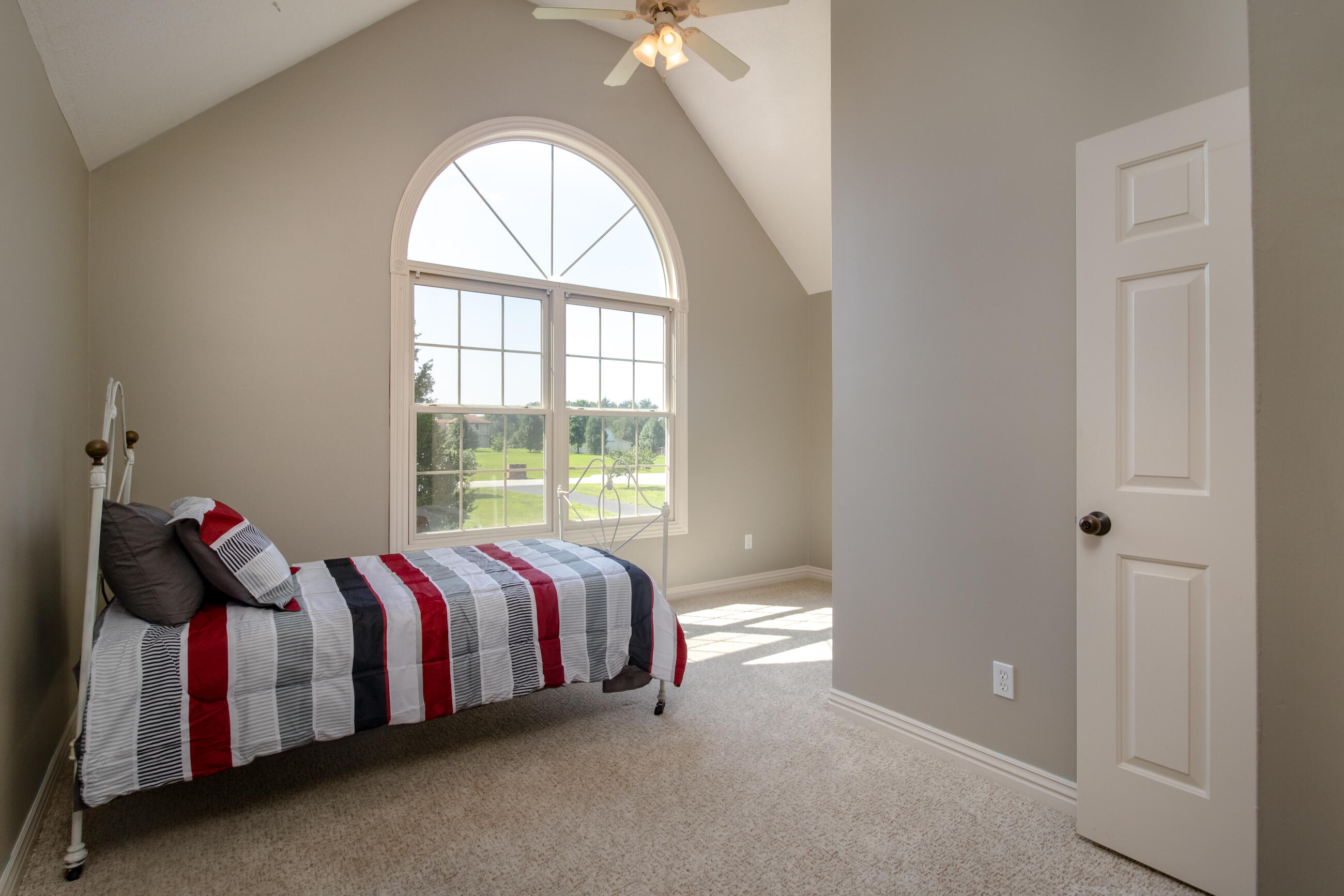 1321 East River Oak Drive Property Photo 34