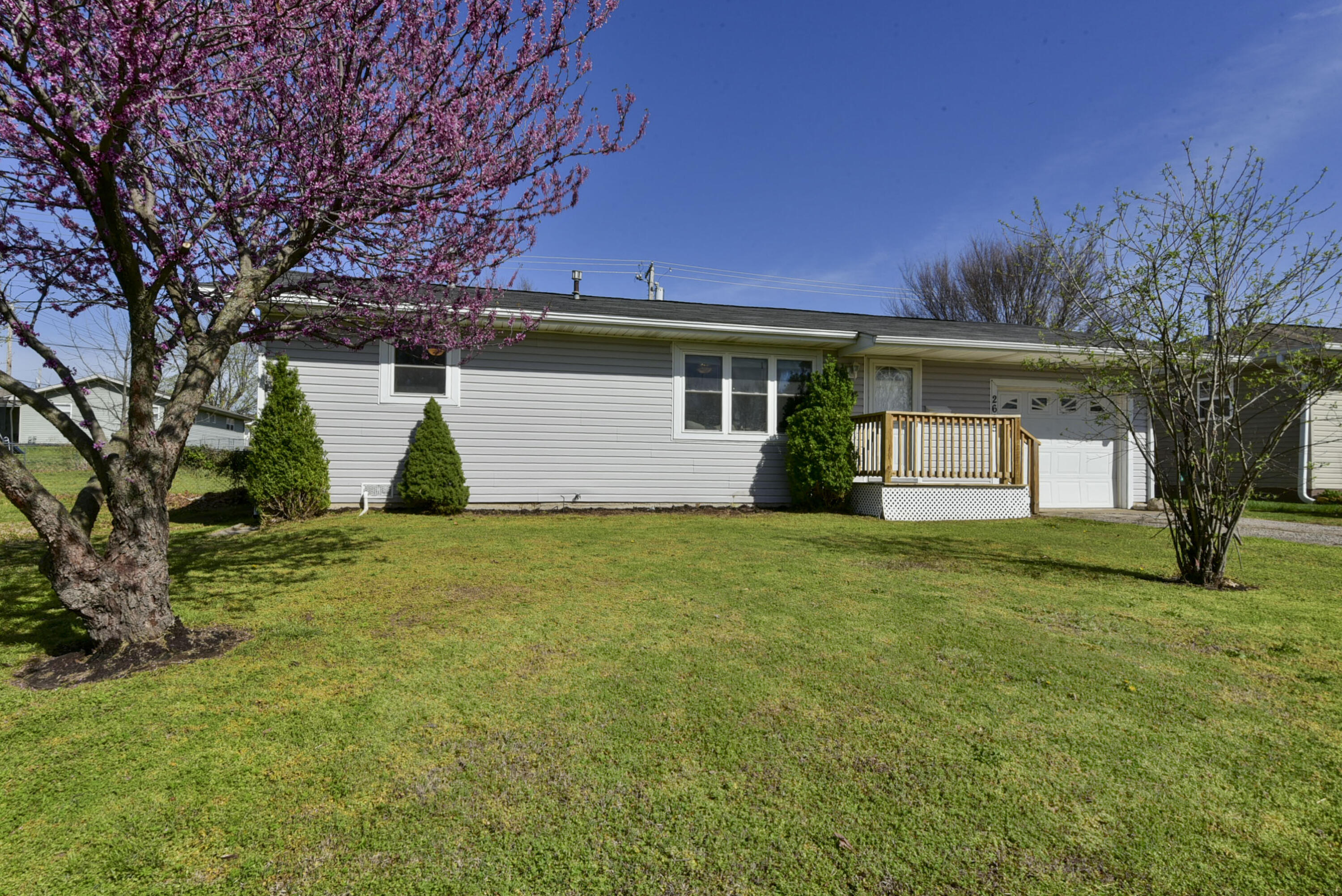 2605 Iowa Avenue Property Photo