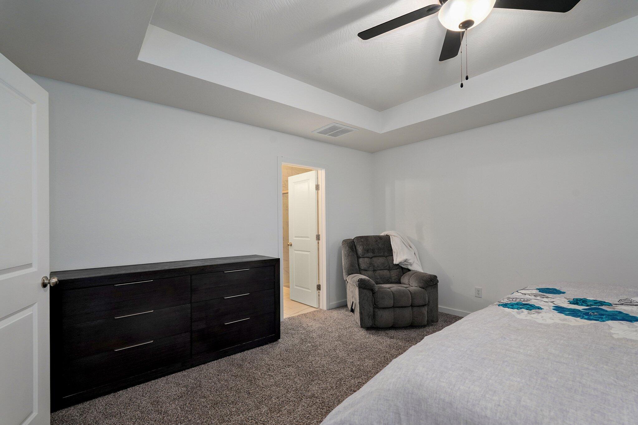 842 East Acacia Lane Property Photo 19