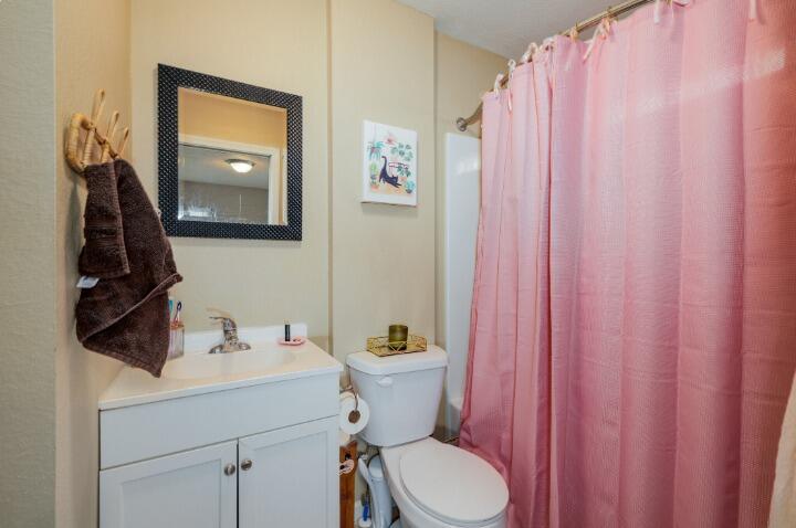 1315 East Elm Street Property Photo 26