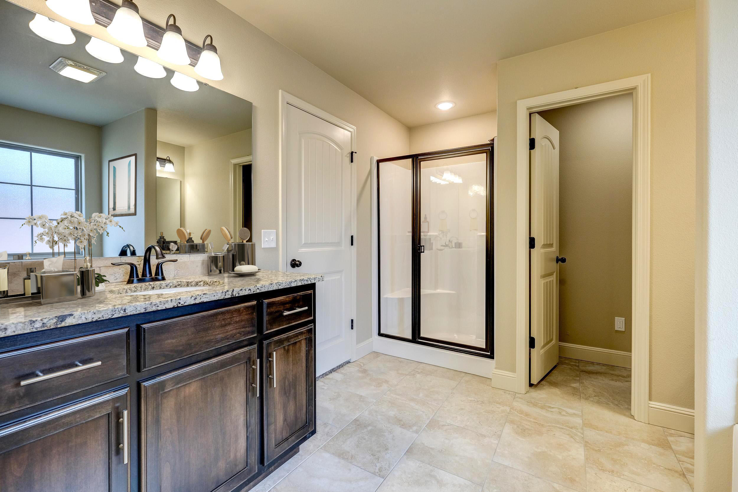 1206 West Pebblebrooke Drive Property Photo 10