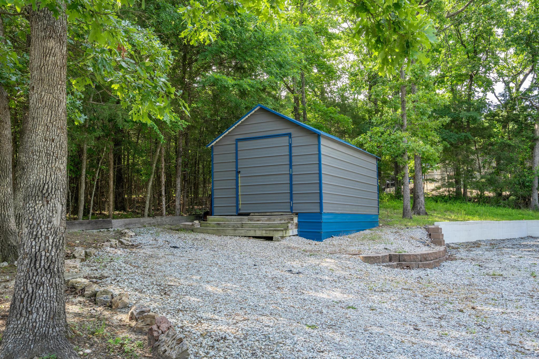 645 Buck Run Drive Property Photo 10