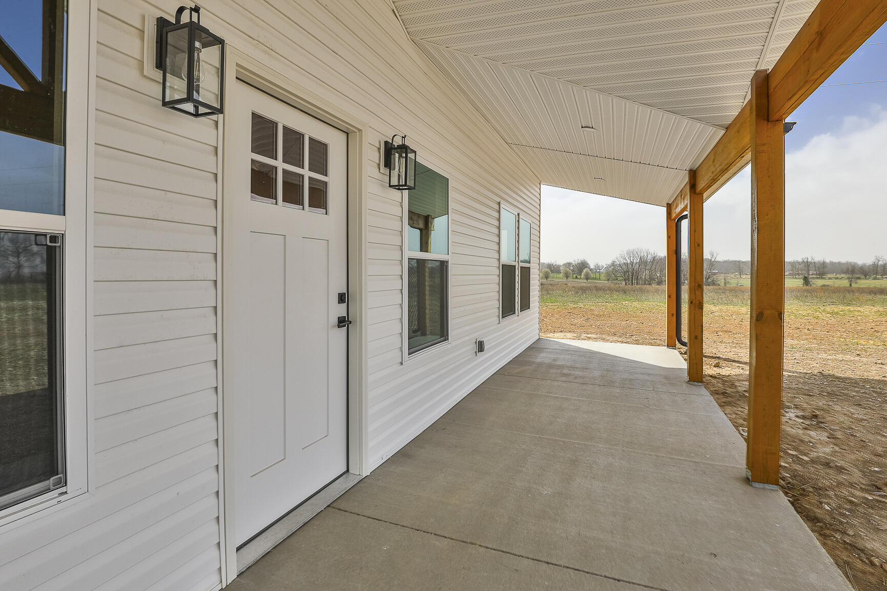23111 Lawrence 2130 Property Photo 4