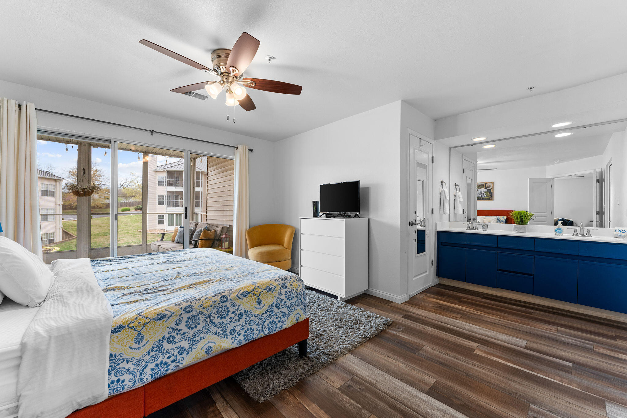 220 Meadow Ridge Lane Property Photo 11