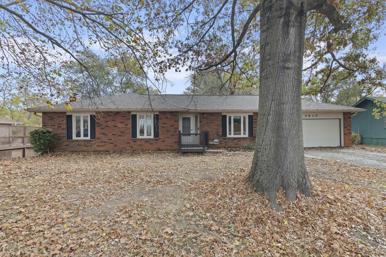 4830 South Farm Road 141 Property Photo 1