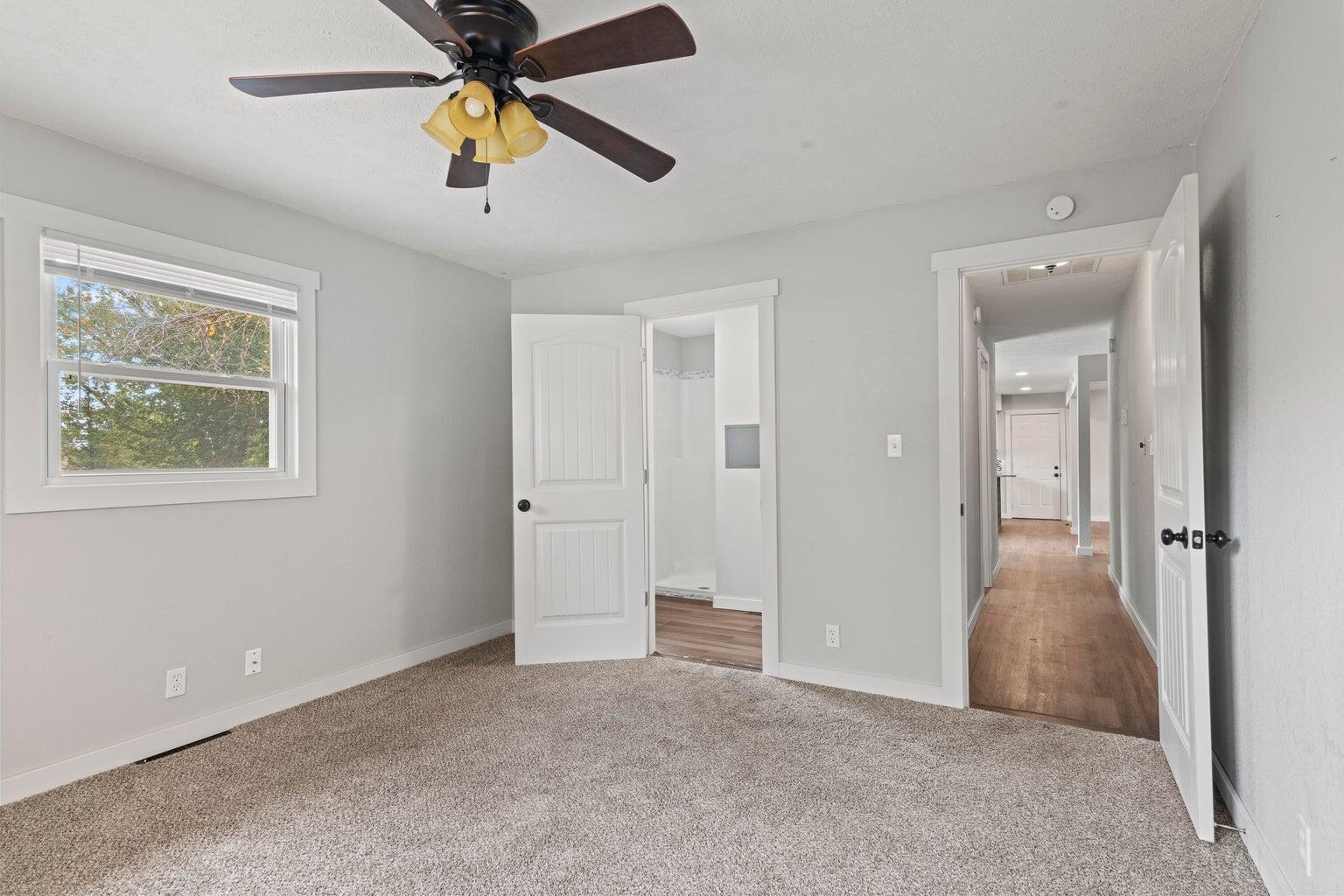 4830 South Farm Road 141 Property Photo 10