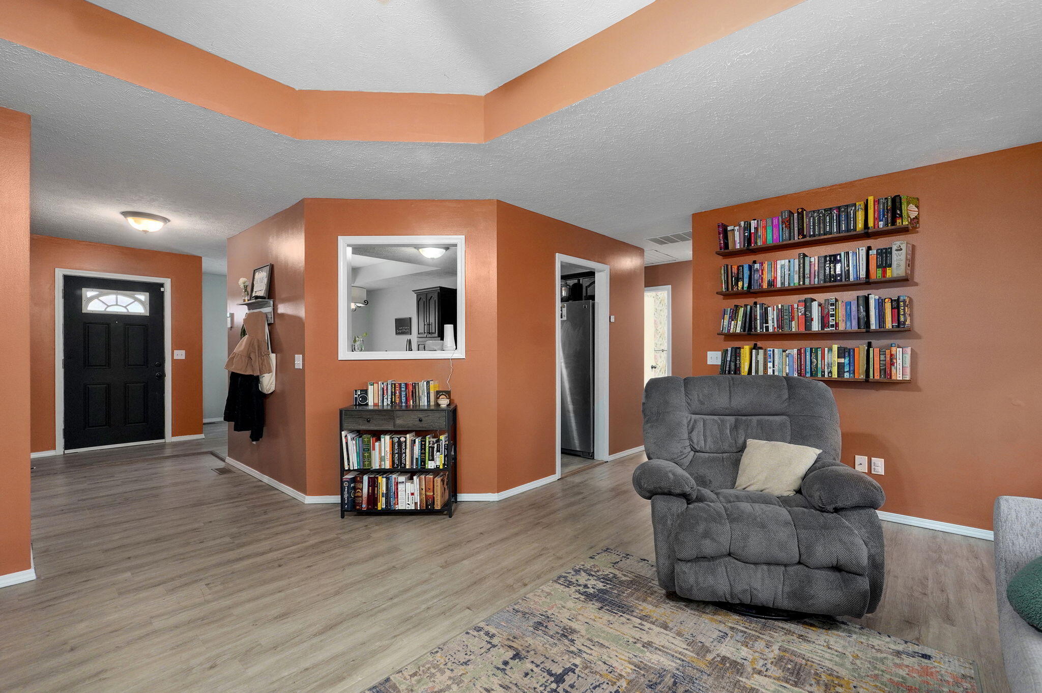 1135 West Broad Street Property Photo 7