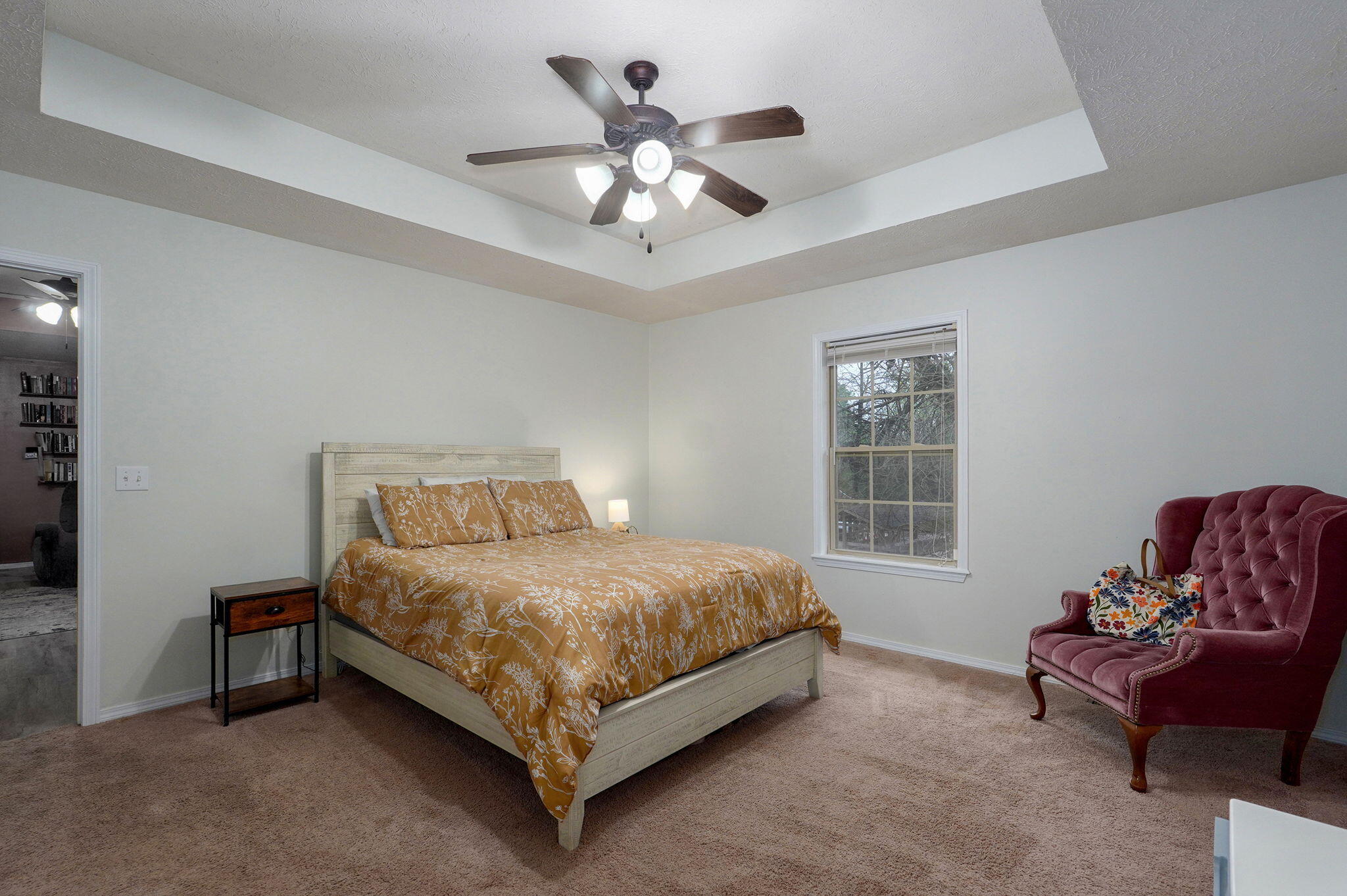1135 West Broad Street Property Photo 16