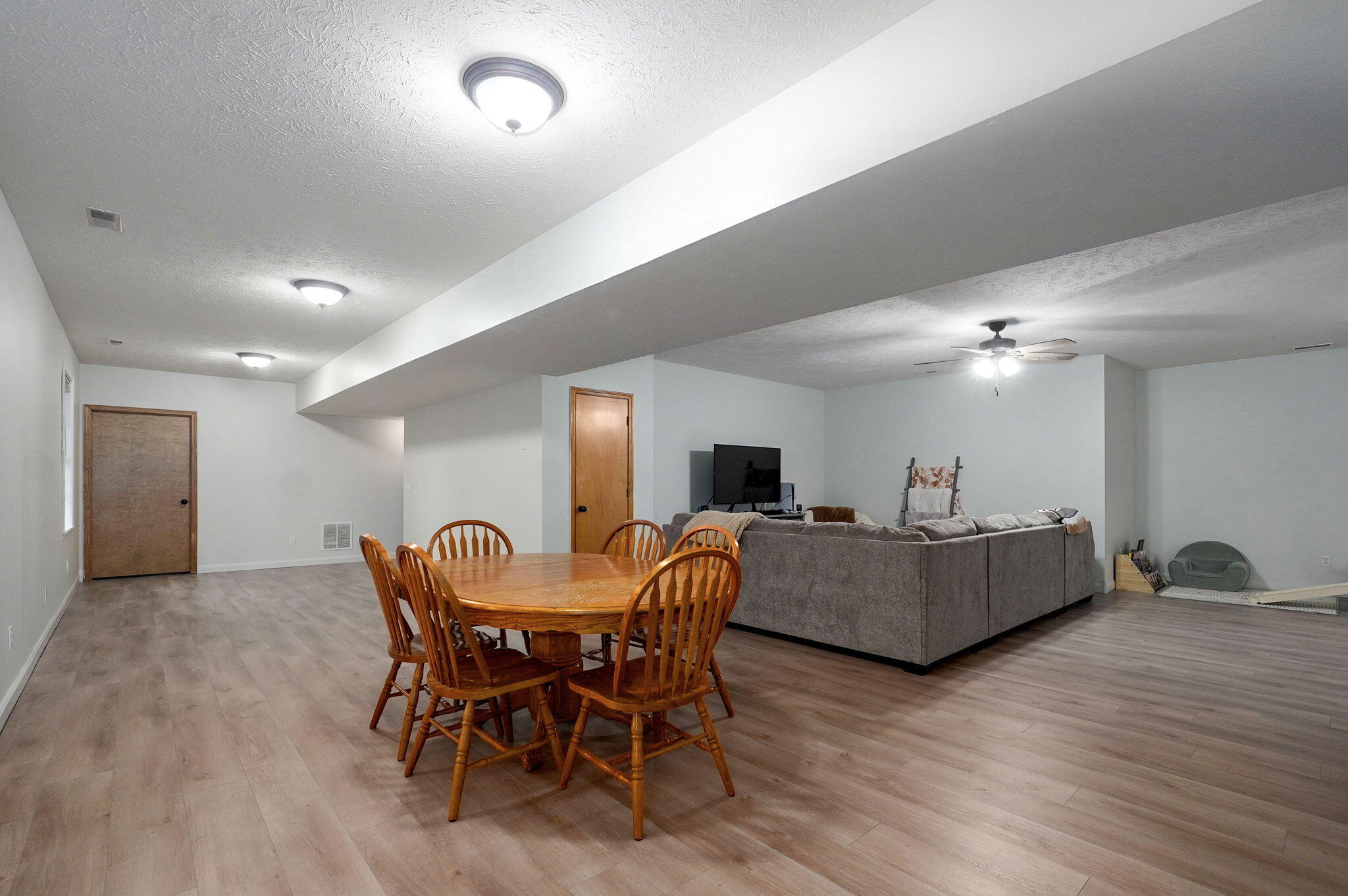 1135 West Broad Street Property Photo 26