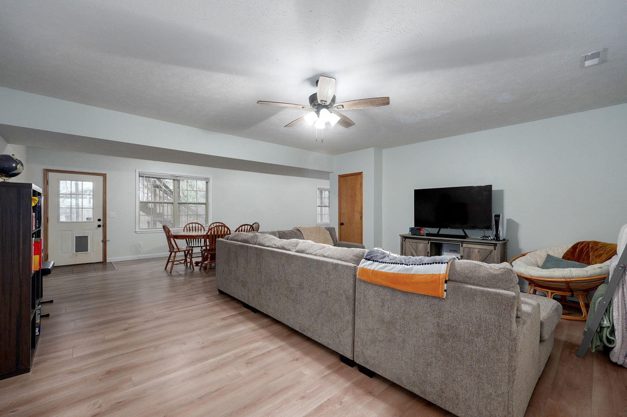 1135 West Broad Street Property Photo 27