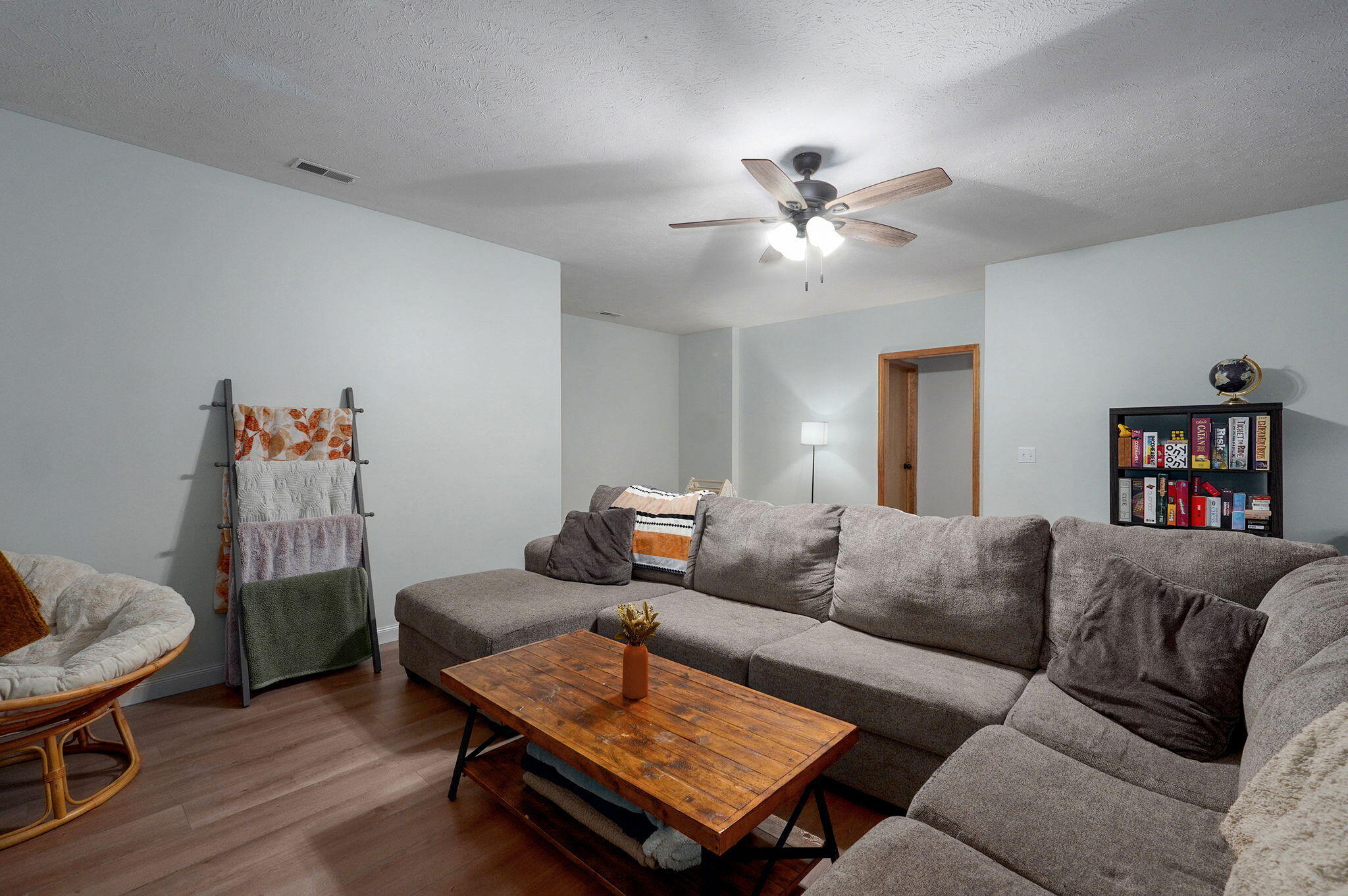 1135 West Broad Street Property Photo 28