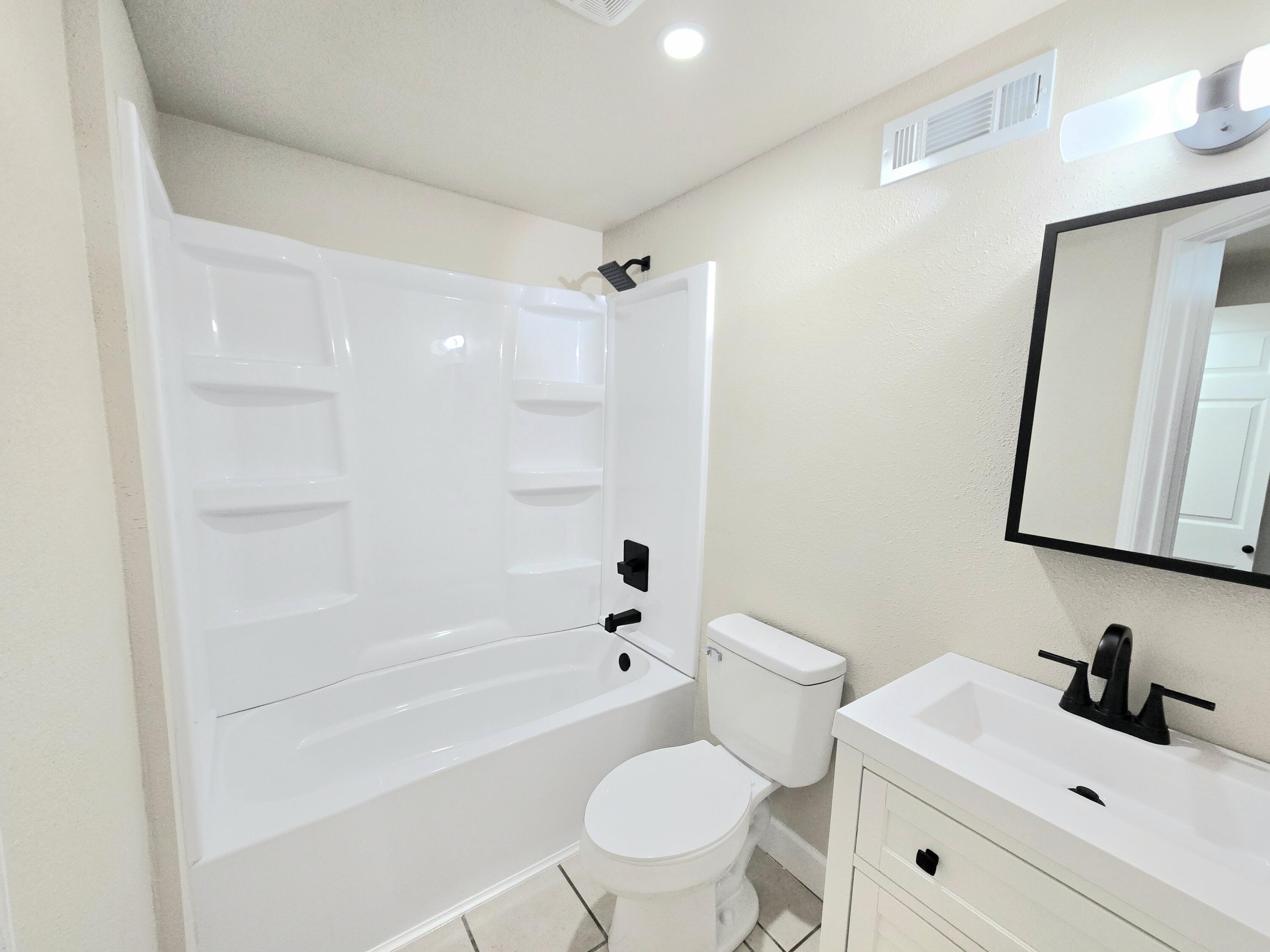 1511 West Lee Street Property Photo 15