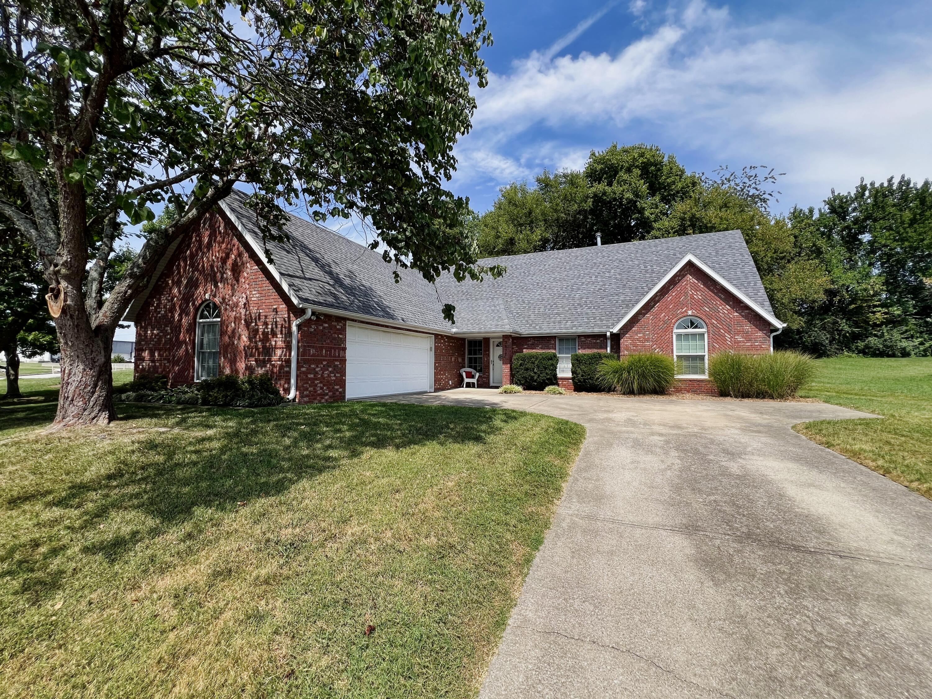 3639 East Bowman Street Property Photo 2