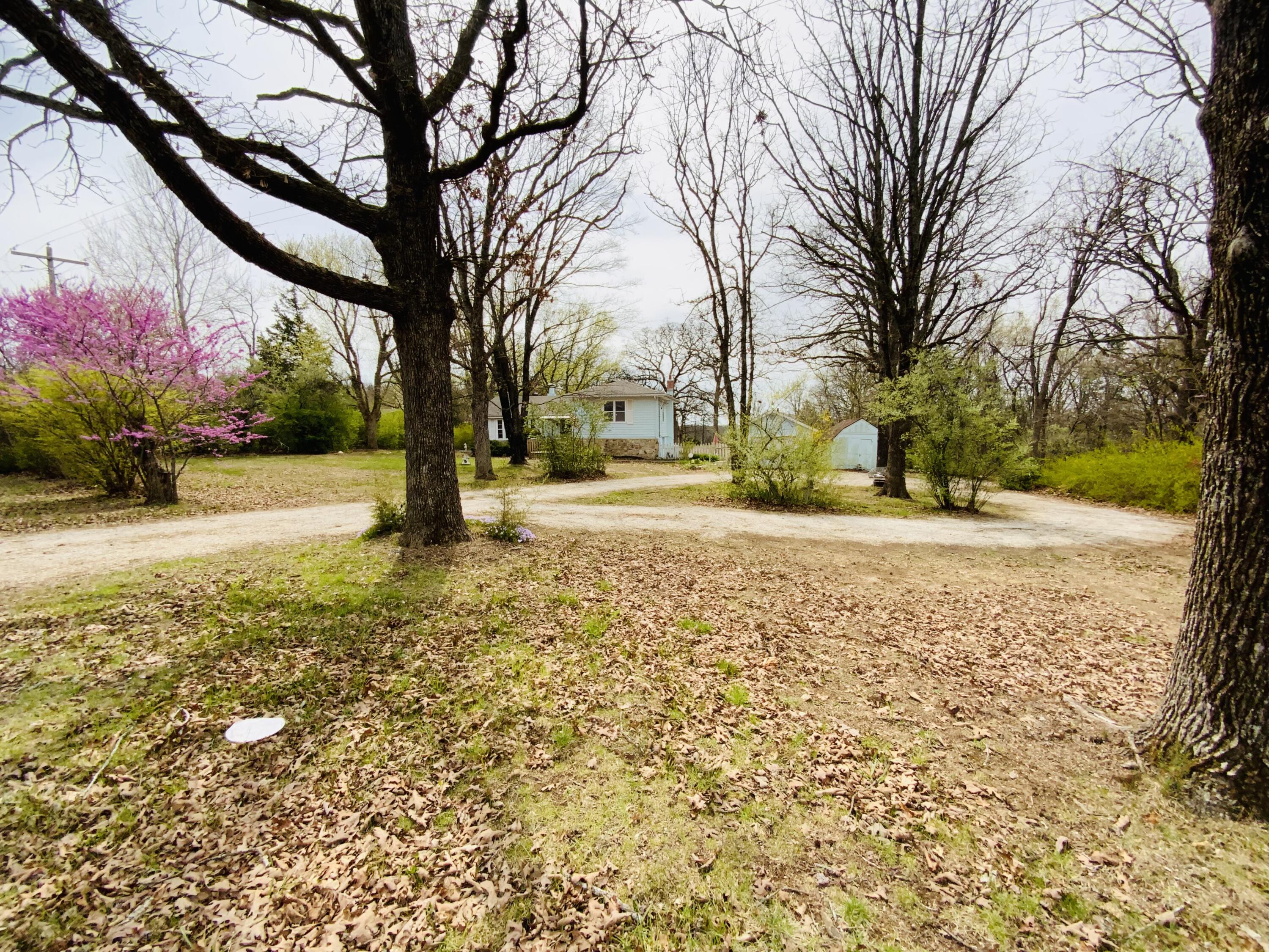 1172 East 318th Road Property Photo 3
