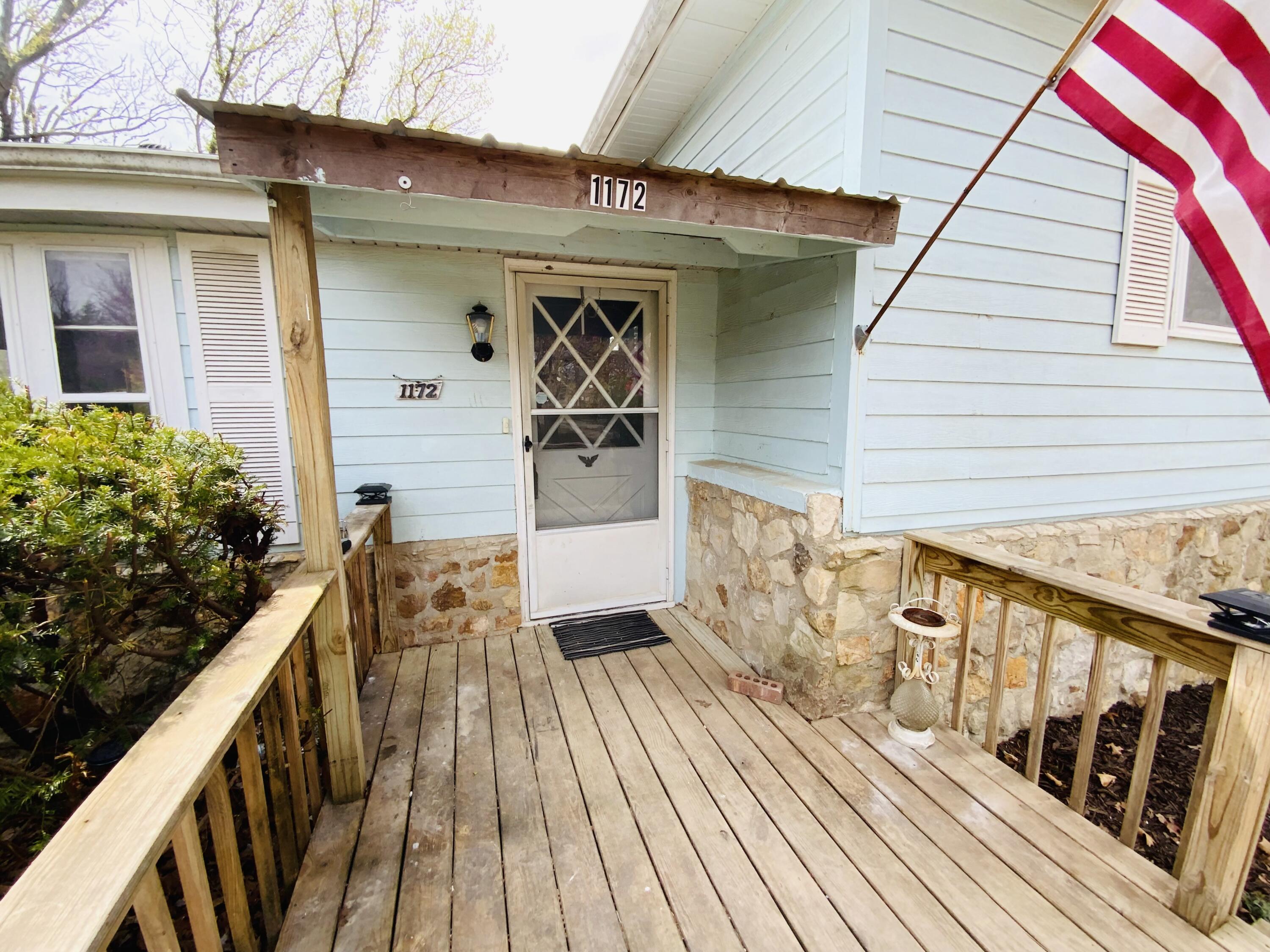 1172 East 318th Road Property Photo 5
