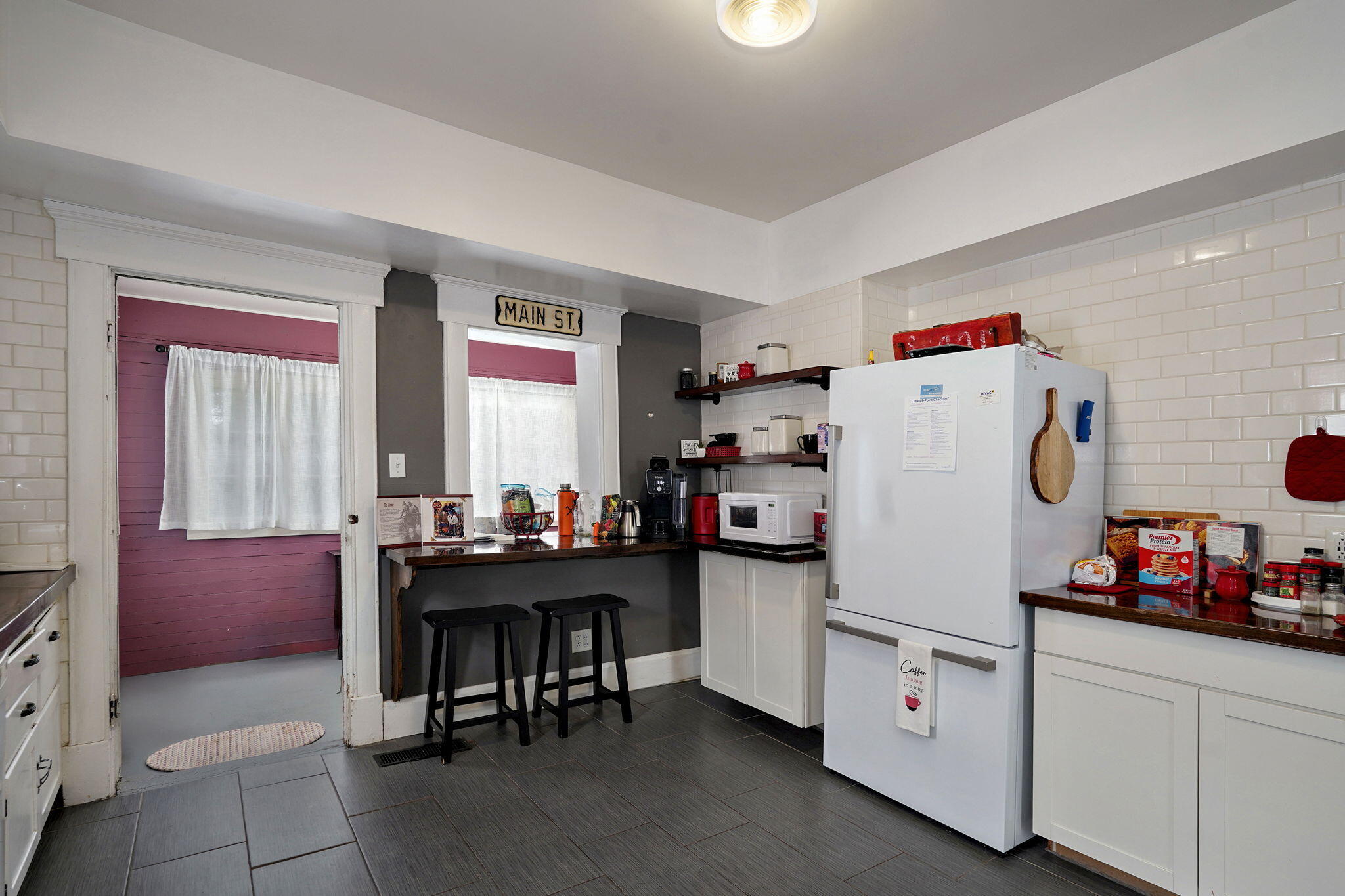 1220 North Broadway Avenue Property Photo 16