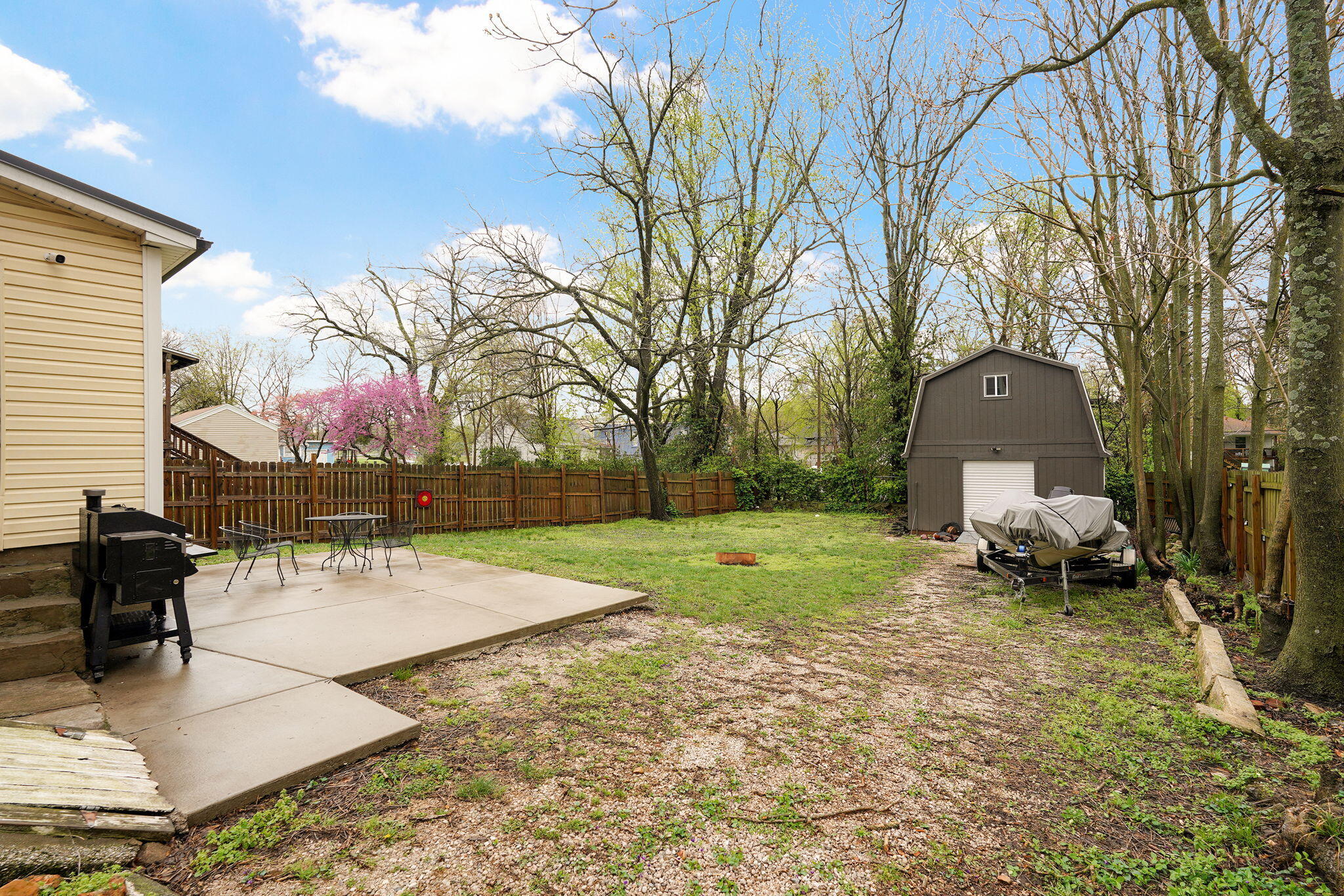 1220 North Broadway Avenue Property Photo 27