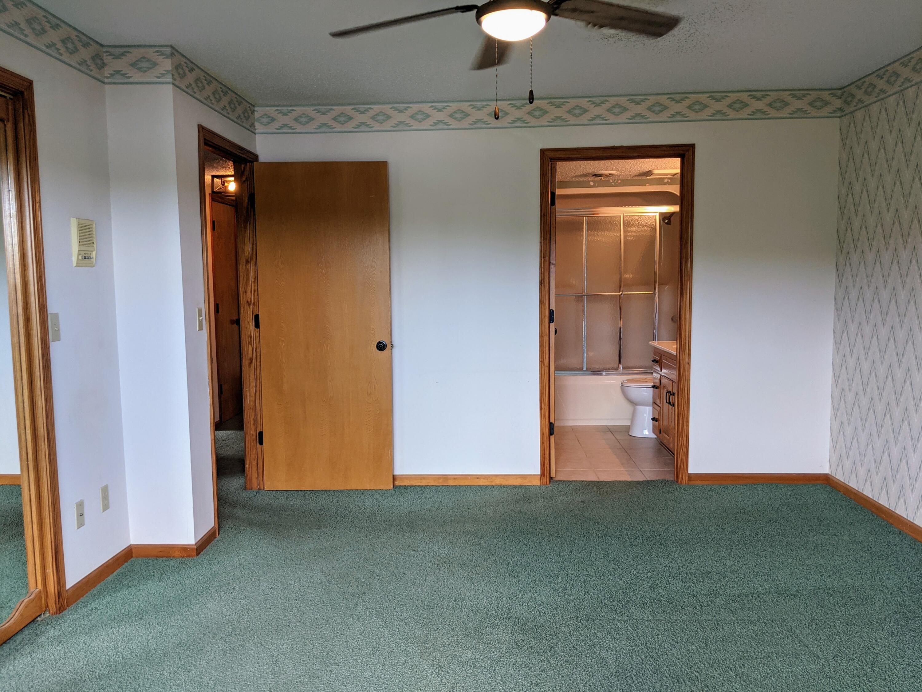 150 Sunken Forest Dr. 1-102 Property Photo 66